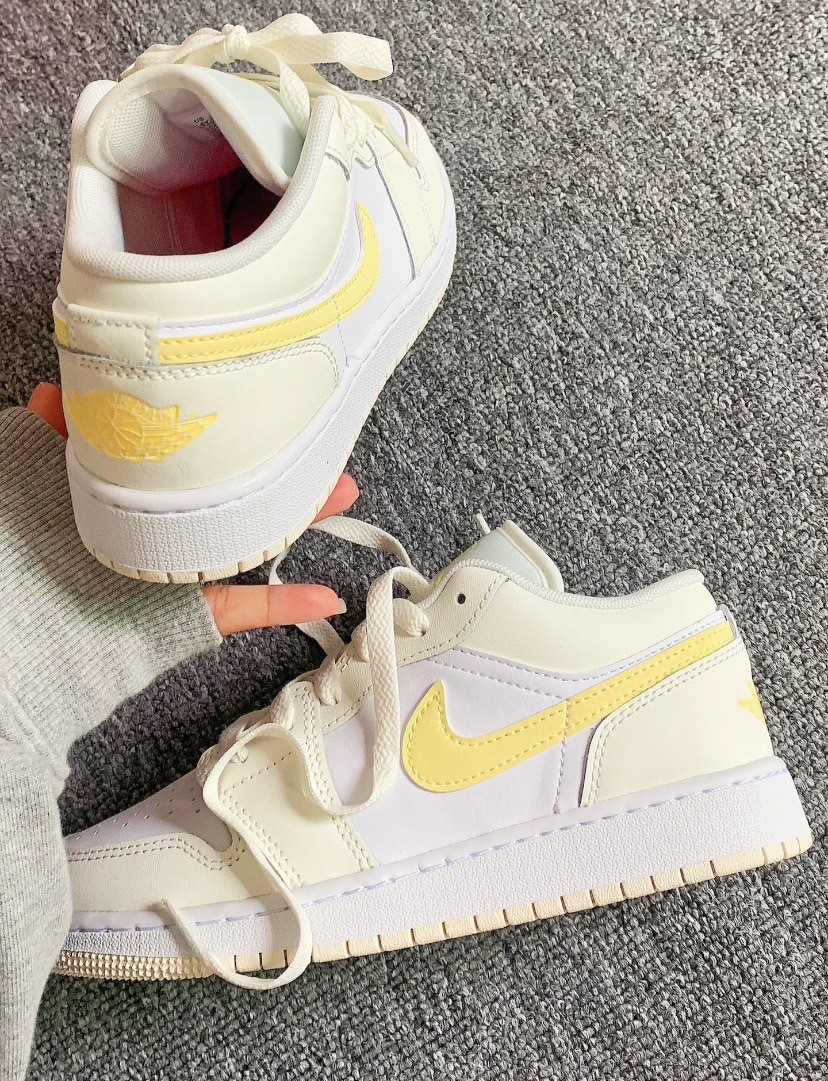 AIR JORDAN 1 LOW “ZESTY LEMON" GS 鵝蛋黃 奶黃色（FV8486-181）