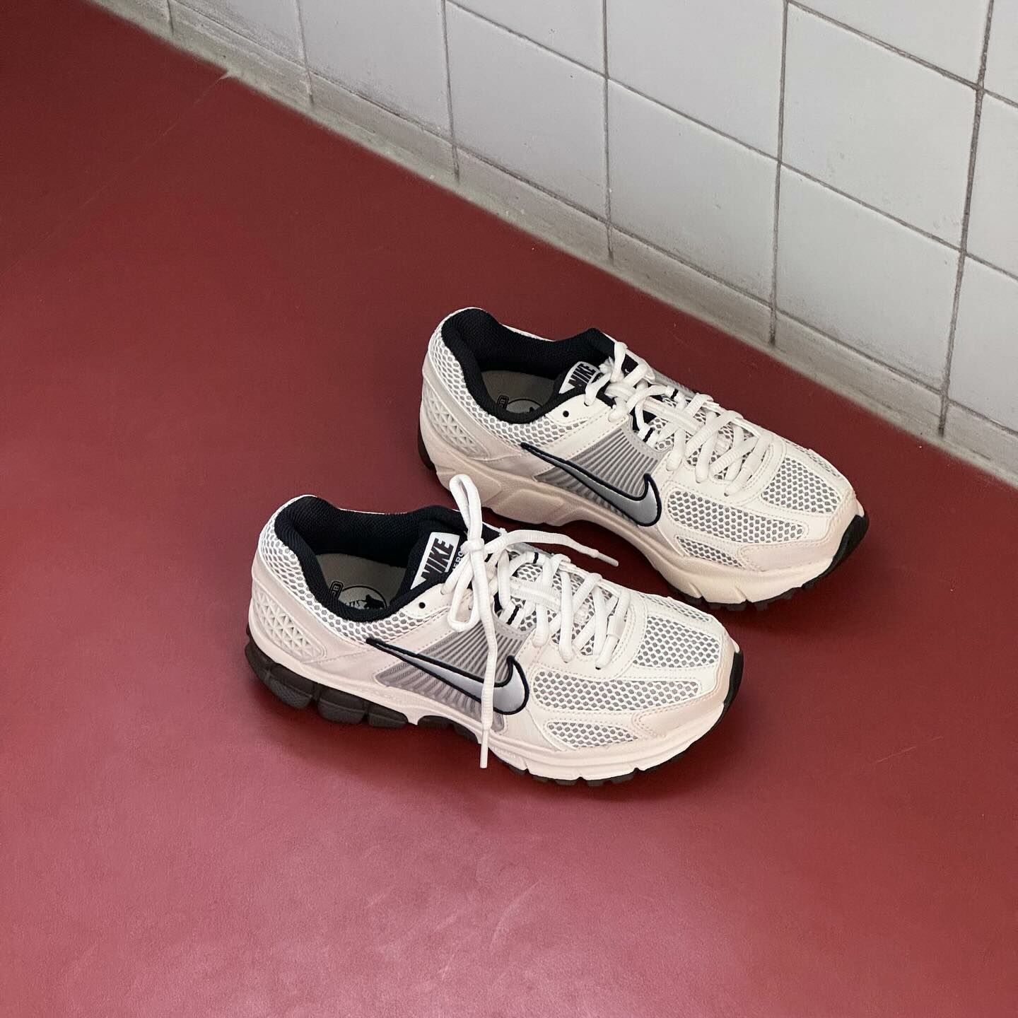 Nike Zoom Vomero 5 Oreo巧克力配色 熊貓配色 復古鞋 FD2028-001