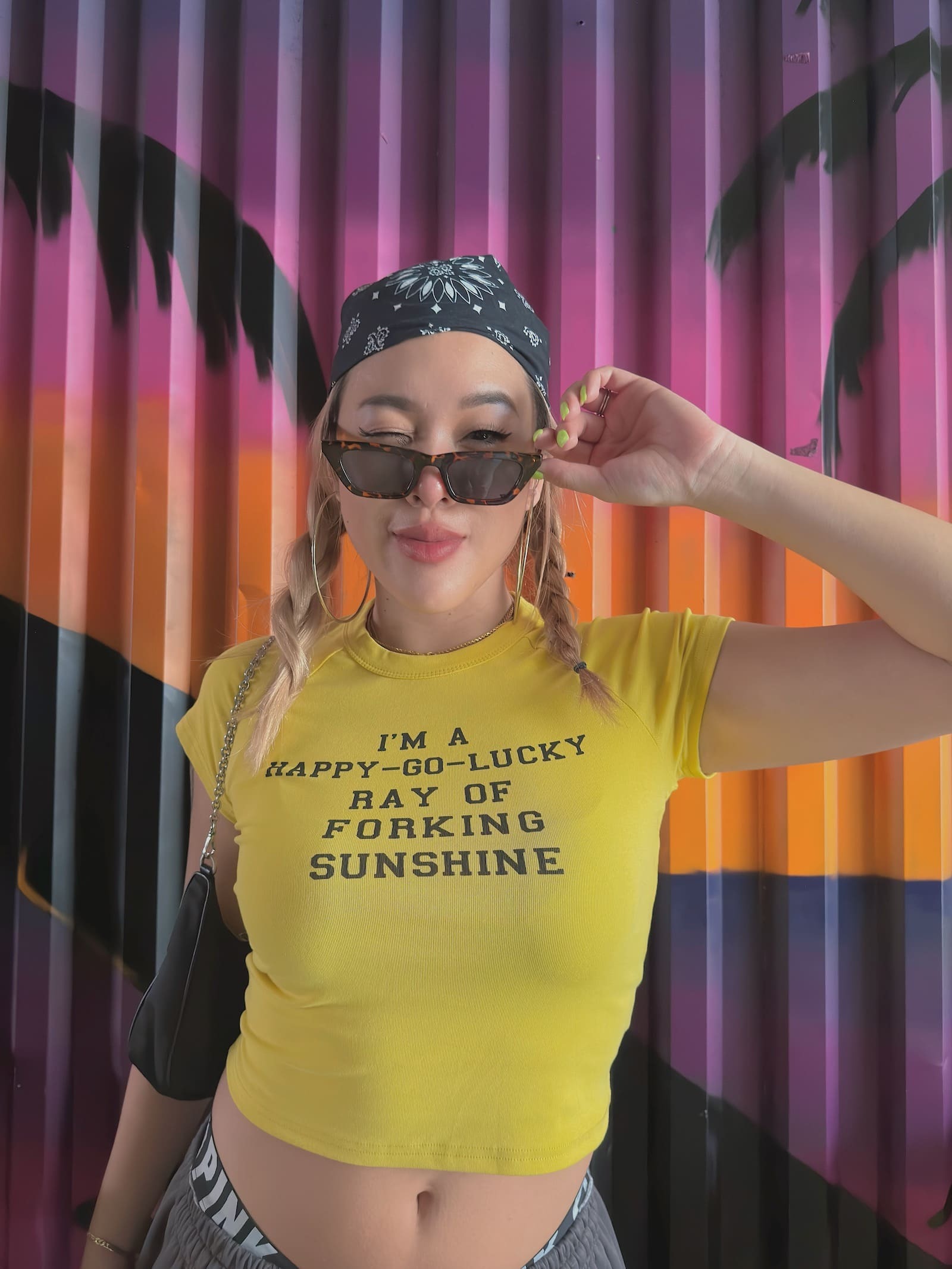 美式辣黃SUNSHINE短T