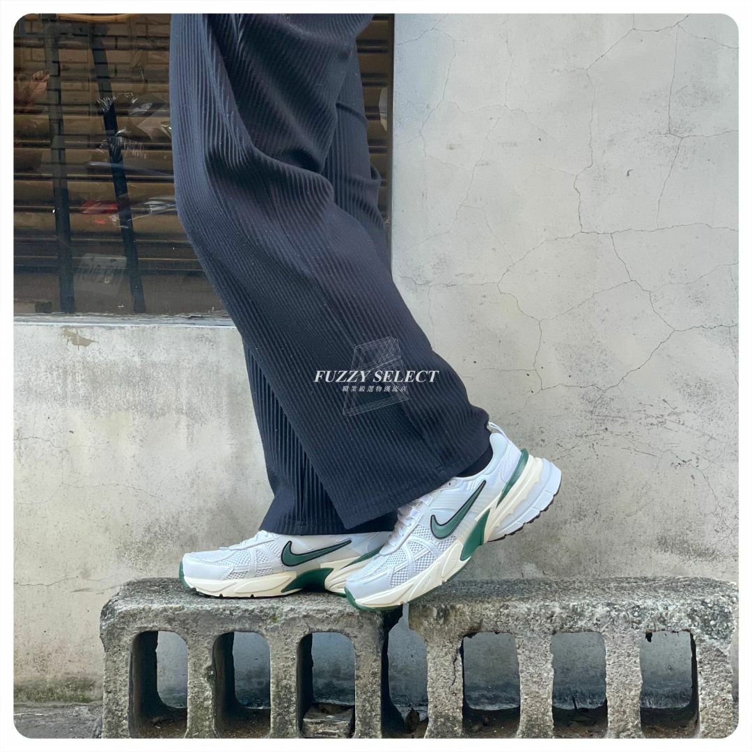 【逢甲FUZZY】W Nike V2K Runtekk "White Sail Green" 白綠 FD0736-101