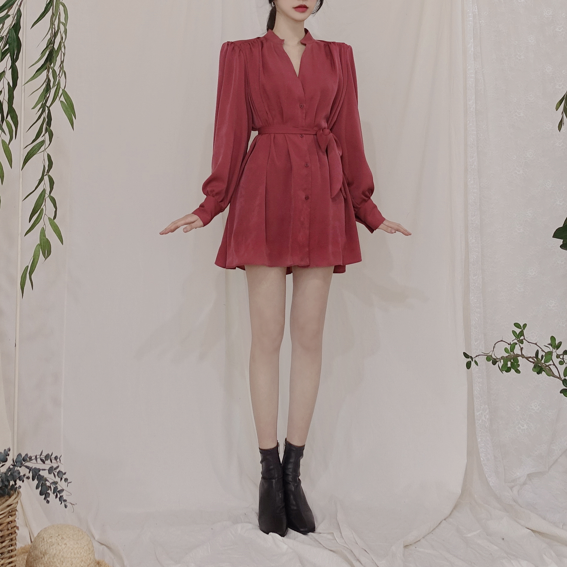 【現貨】情侶裝-簡約素面襯衫/綁帶造型洋裝