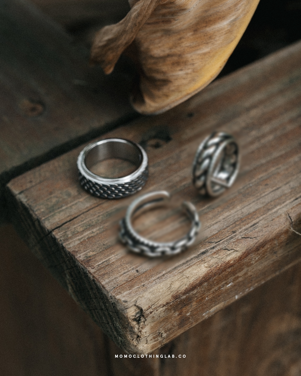 #現貨 (ACCR542) 鋼戒 龍鱗復古旋轉戒