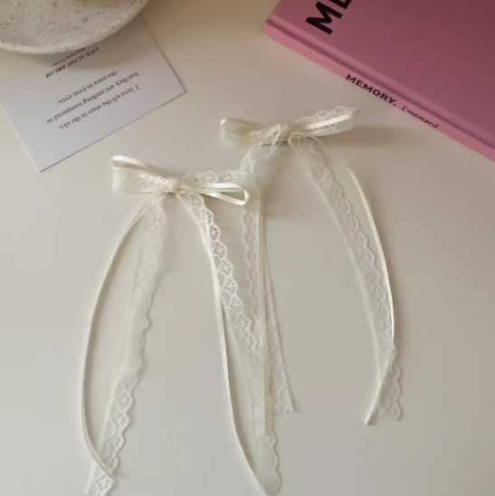 [1 PAIR SET] Lace Cream White Ribbon Hair Clip