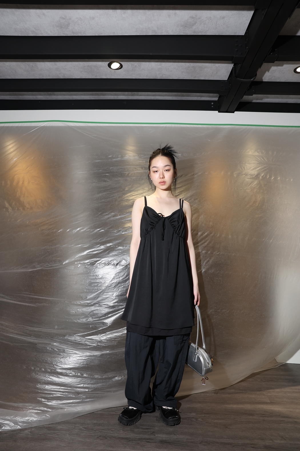 可甜可鹽雪紡細肩短洋-黑