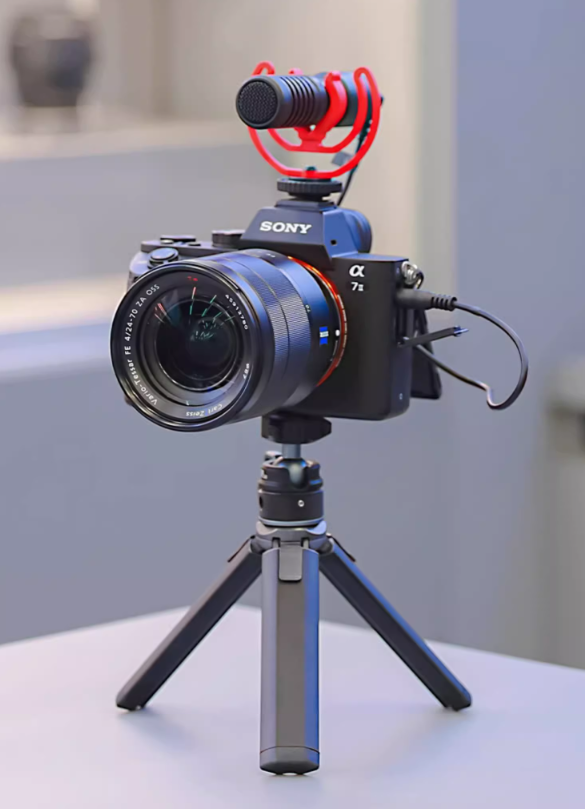 BOYA指向性防噪便攜麥克風 (0.2kg)