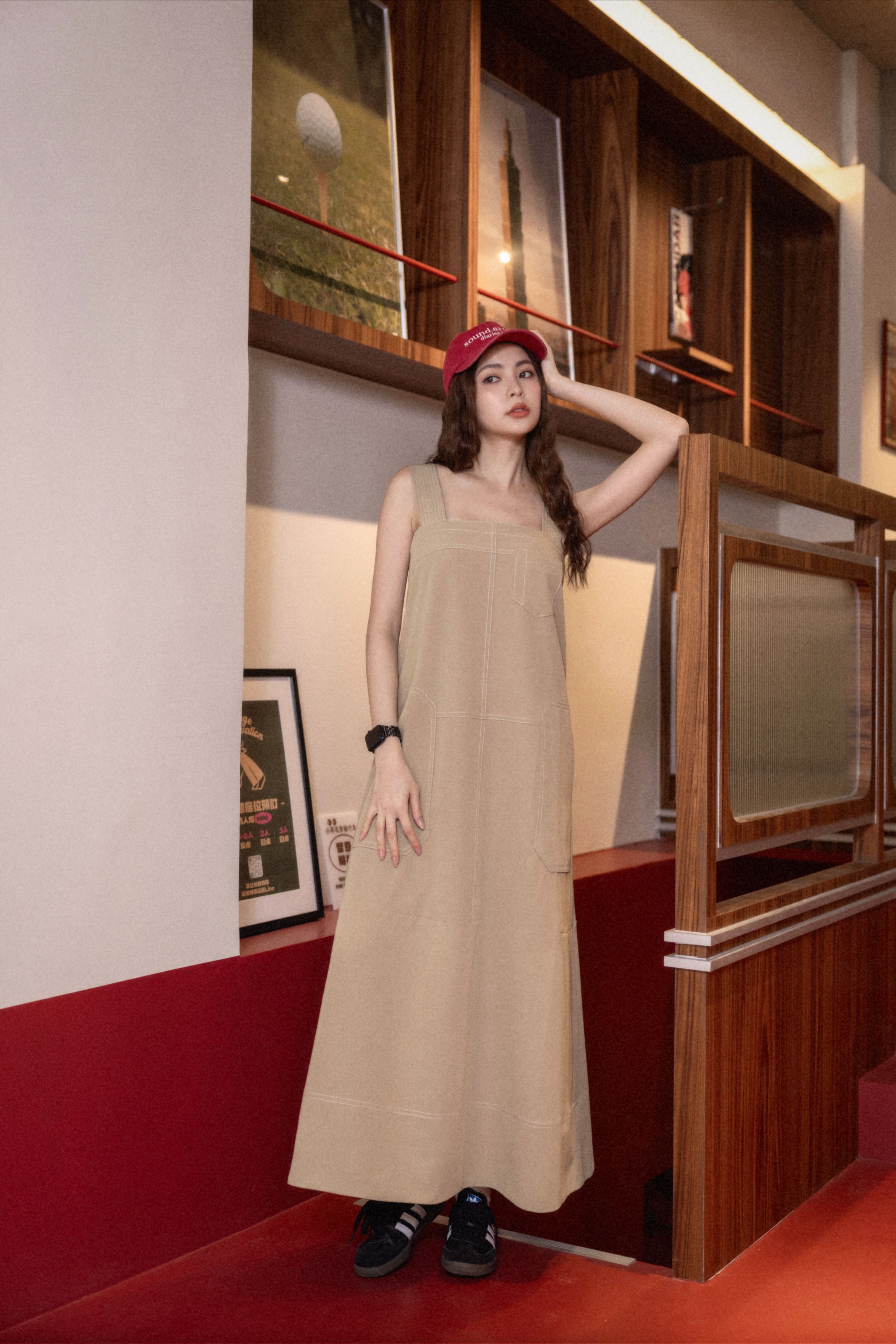 壓線後扣設計長洋裝（卡其棕/6尺寸）