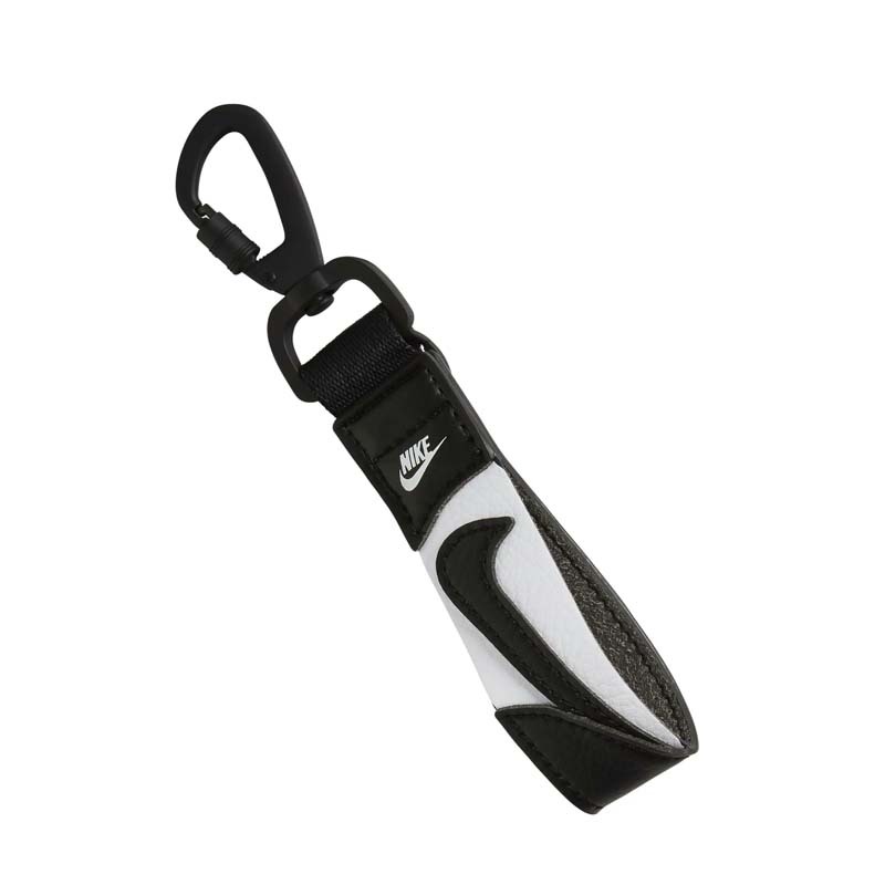 NIKE 小LOGO 鑰匙圈 吊飾 裝飾 鑰匙扣 黑色 HF3613-036 [台灣現貨]