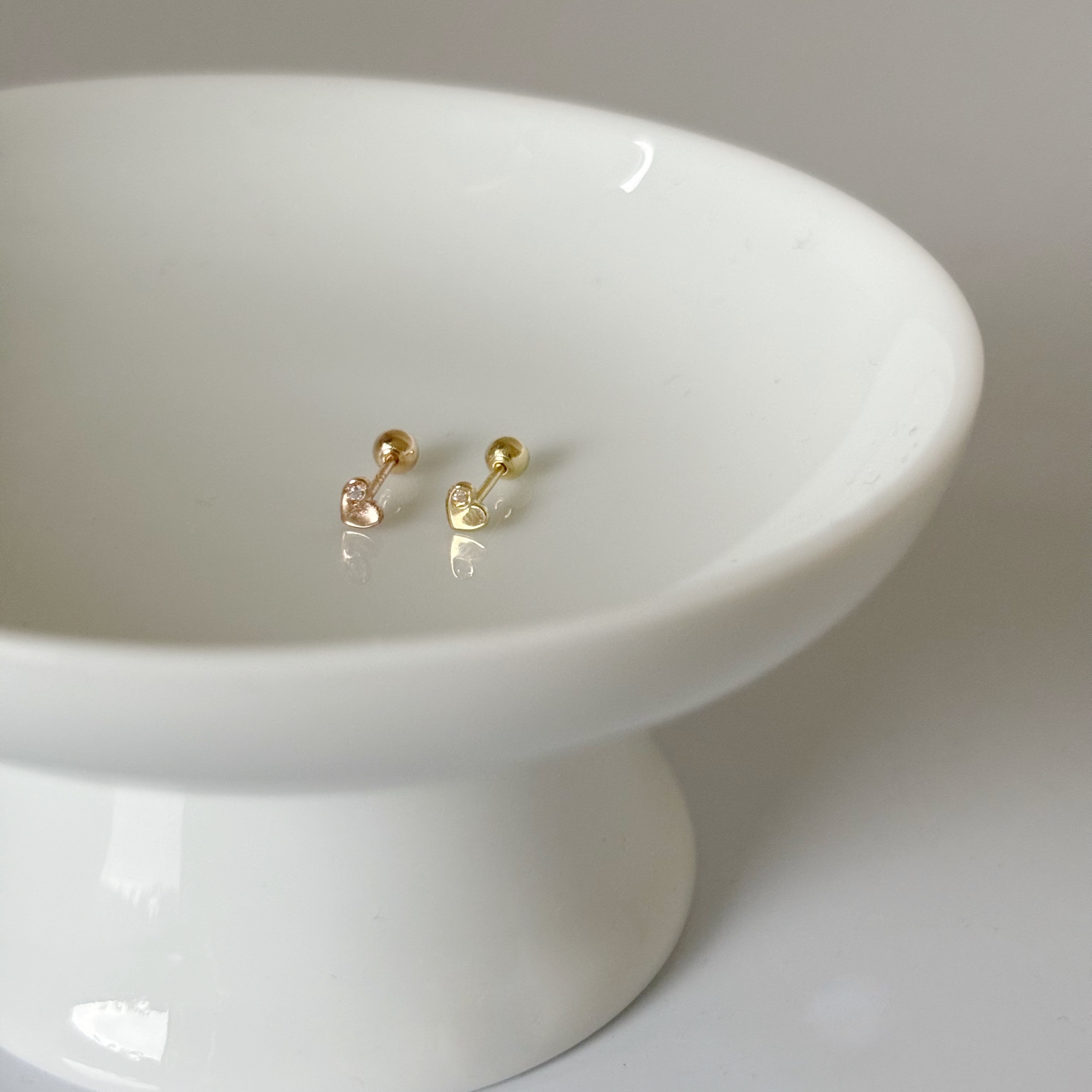 14k迷你愛心小鋯石轉珠耳環