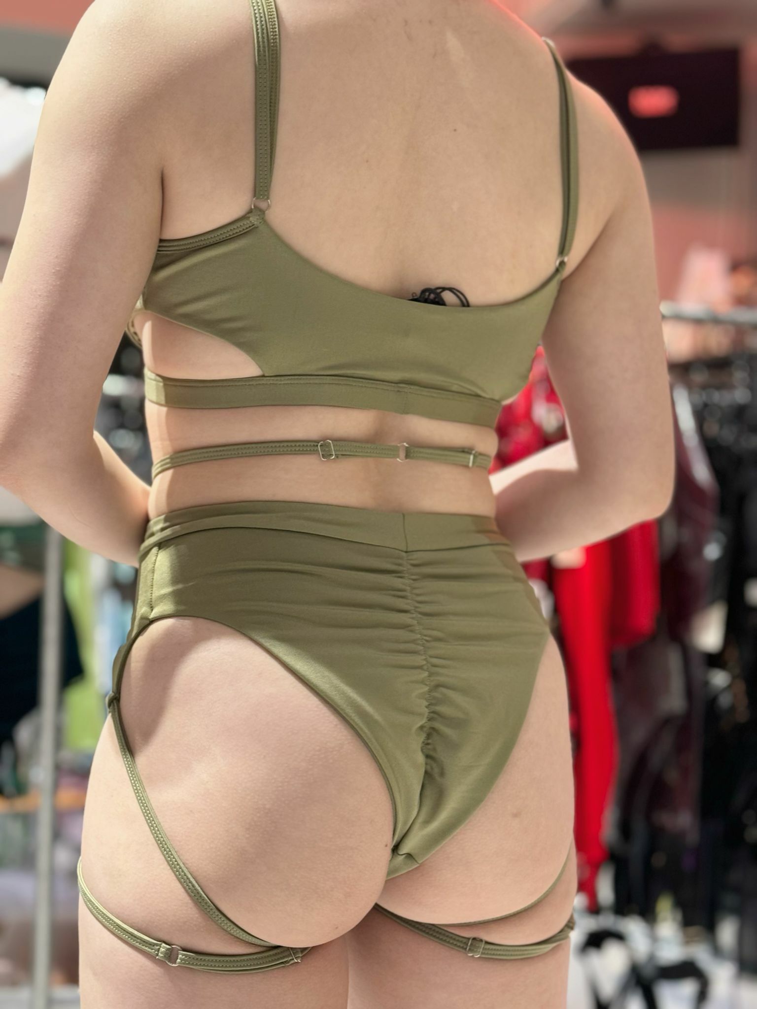 Tizzy Bottom-Olive