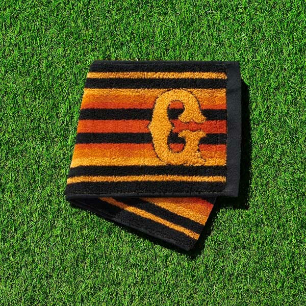 日本 全家便利商店 限定 讀賣巨人隊 聯名 SCARF TOWEL 海灘 毛巾 浴巾 現貨