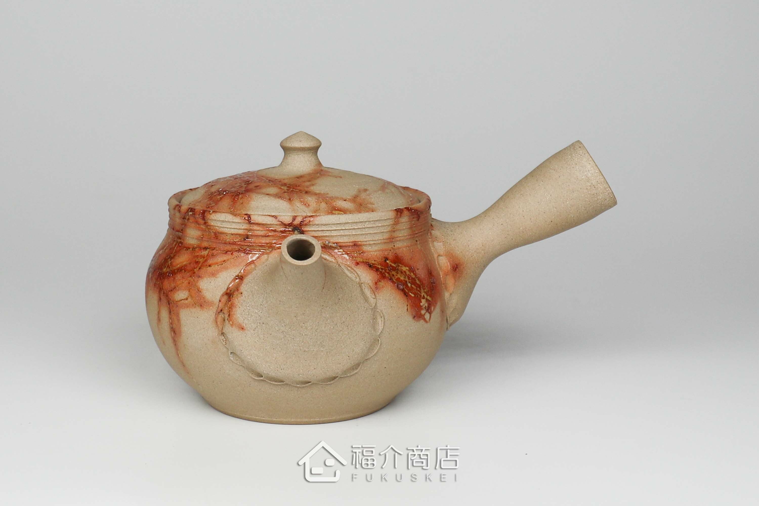 泡茶用的日本陶瓷茶壺