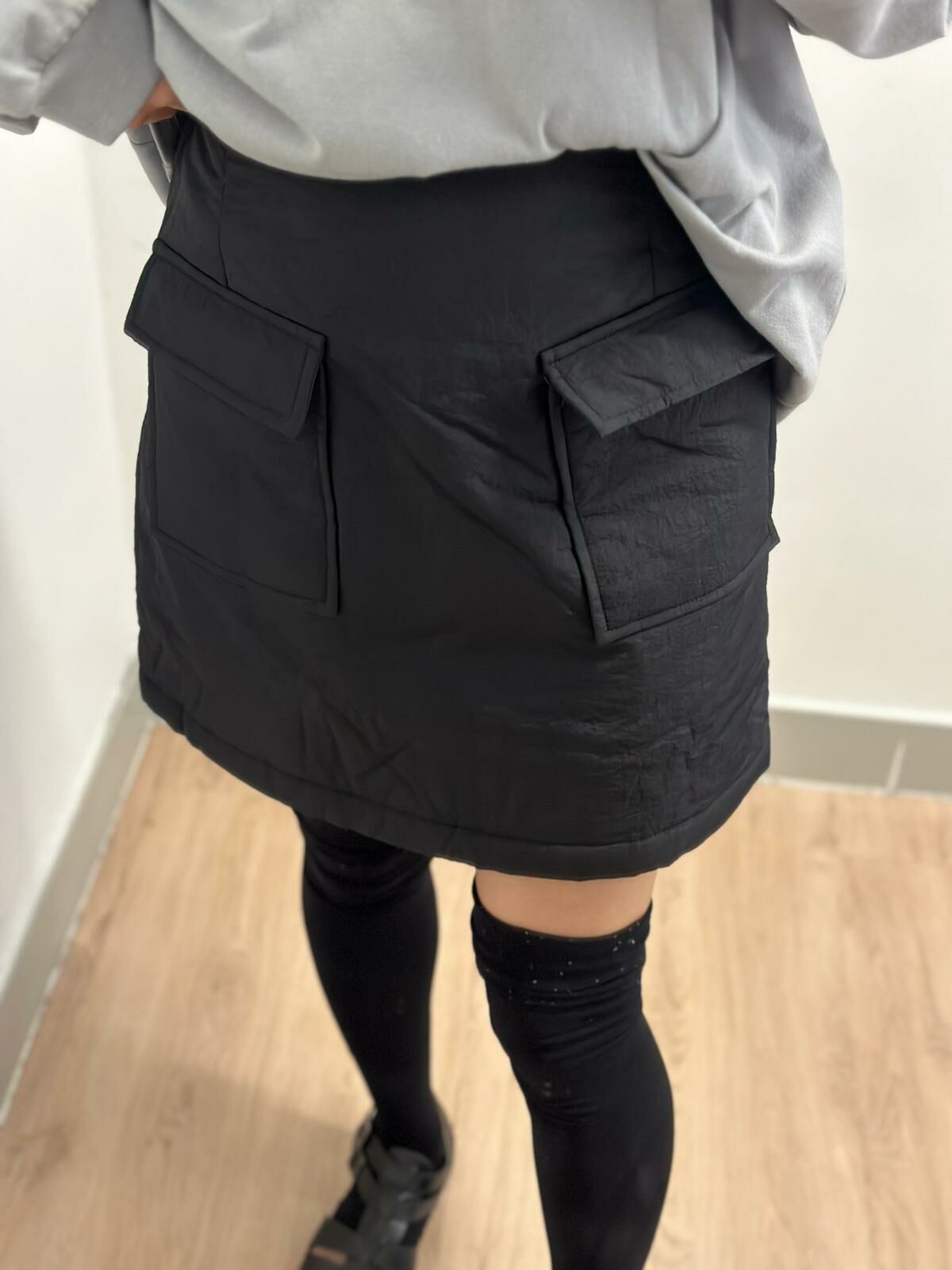 KR 雙袋夾棉skirt