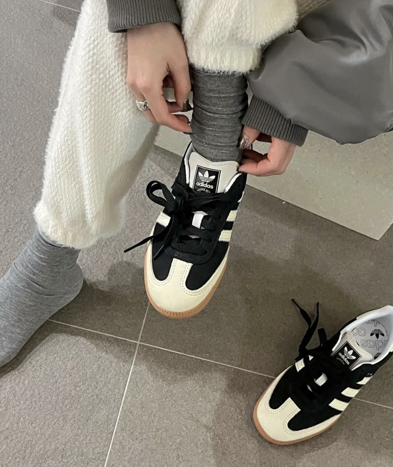 ADIDAS SAMBA OG 杏茶墨染