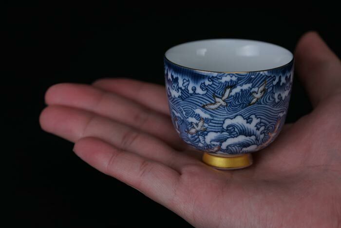 鹿港窯禮品館│黑檀木手握壺 海浪奔翔 青花瓷 茶具組│1壺2杯│好茶器值得擁有