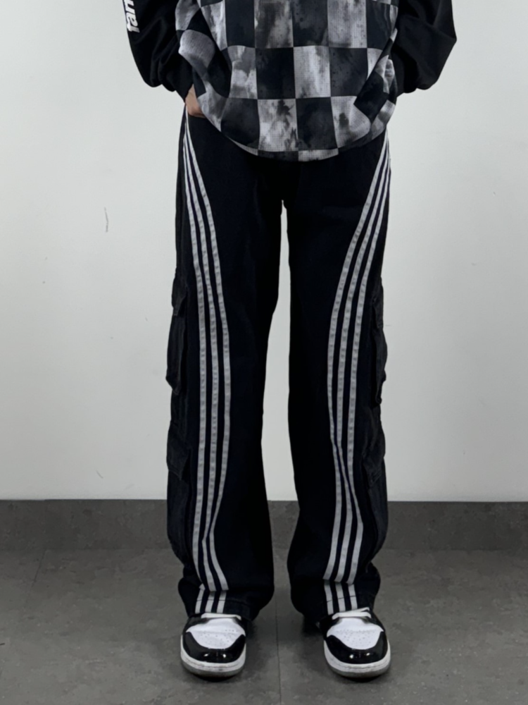 線條寬鬆闊腿工裝牛仔褲