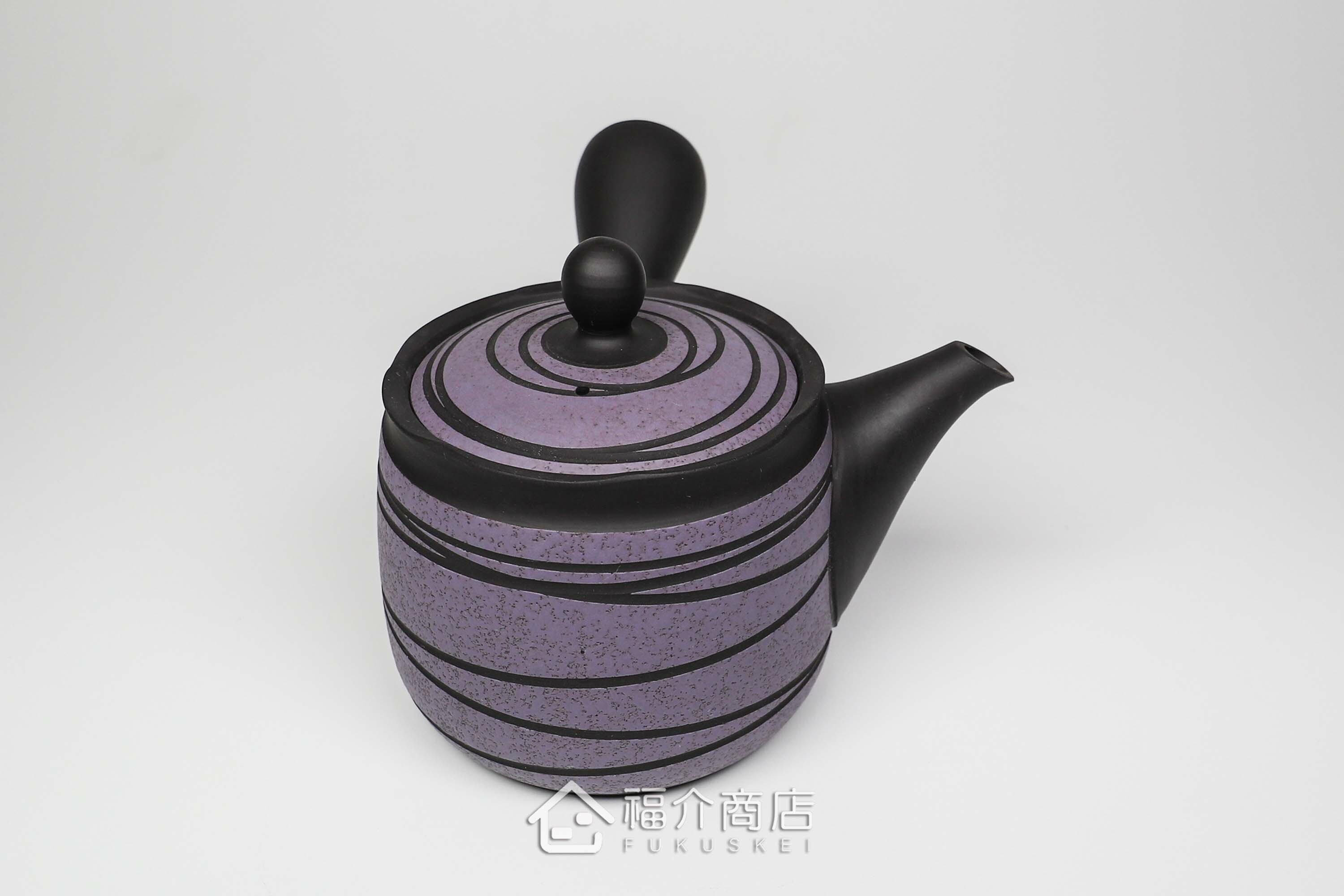 泡茶用的日本陶瓷茶壺