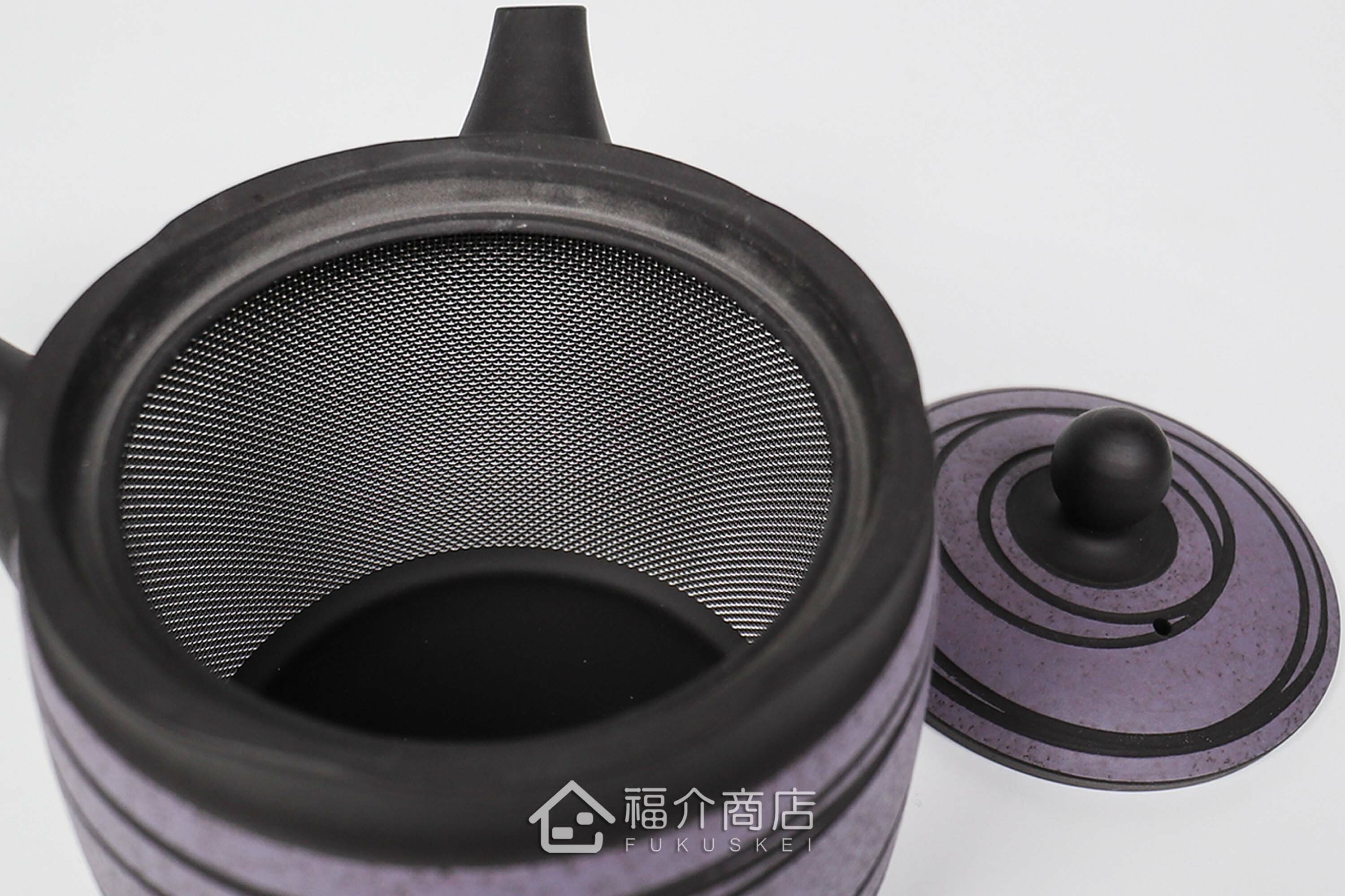 泡茶用的日本陶瓷茶壺