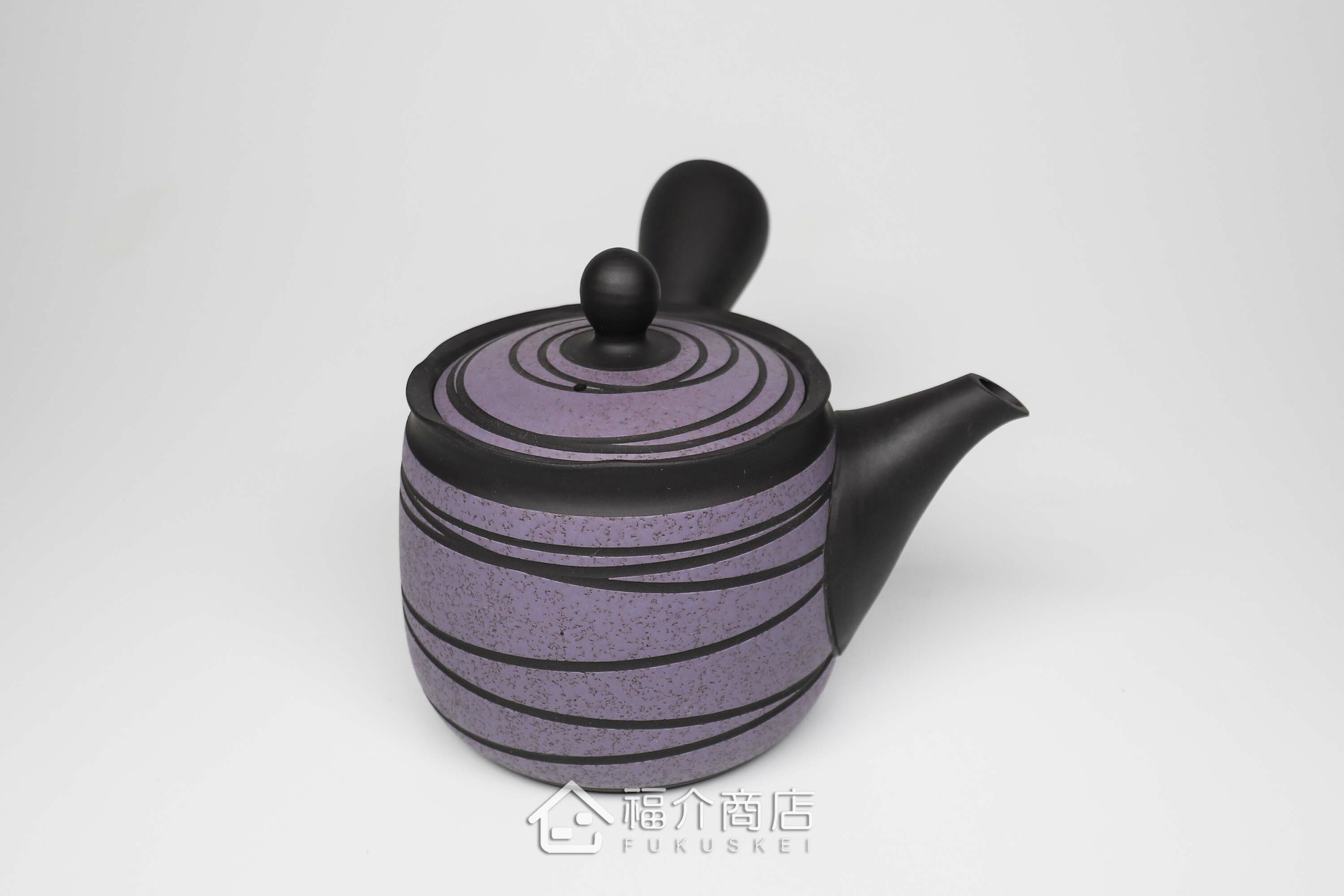 泡茶用的日本陶瓷茶壺