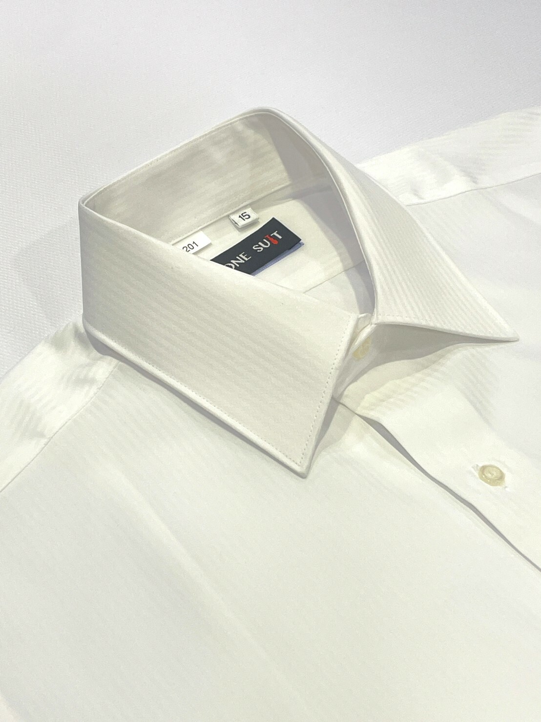 白色直條紋大尺碼長袖襯衫7