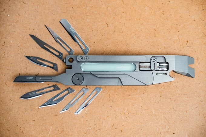 PRYTIUM 鈦 15 合 1 多功能工具撬棒
