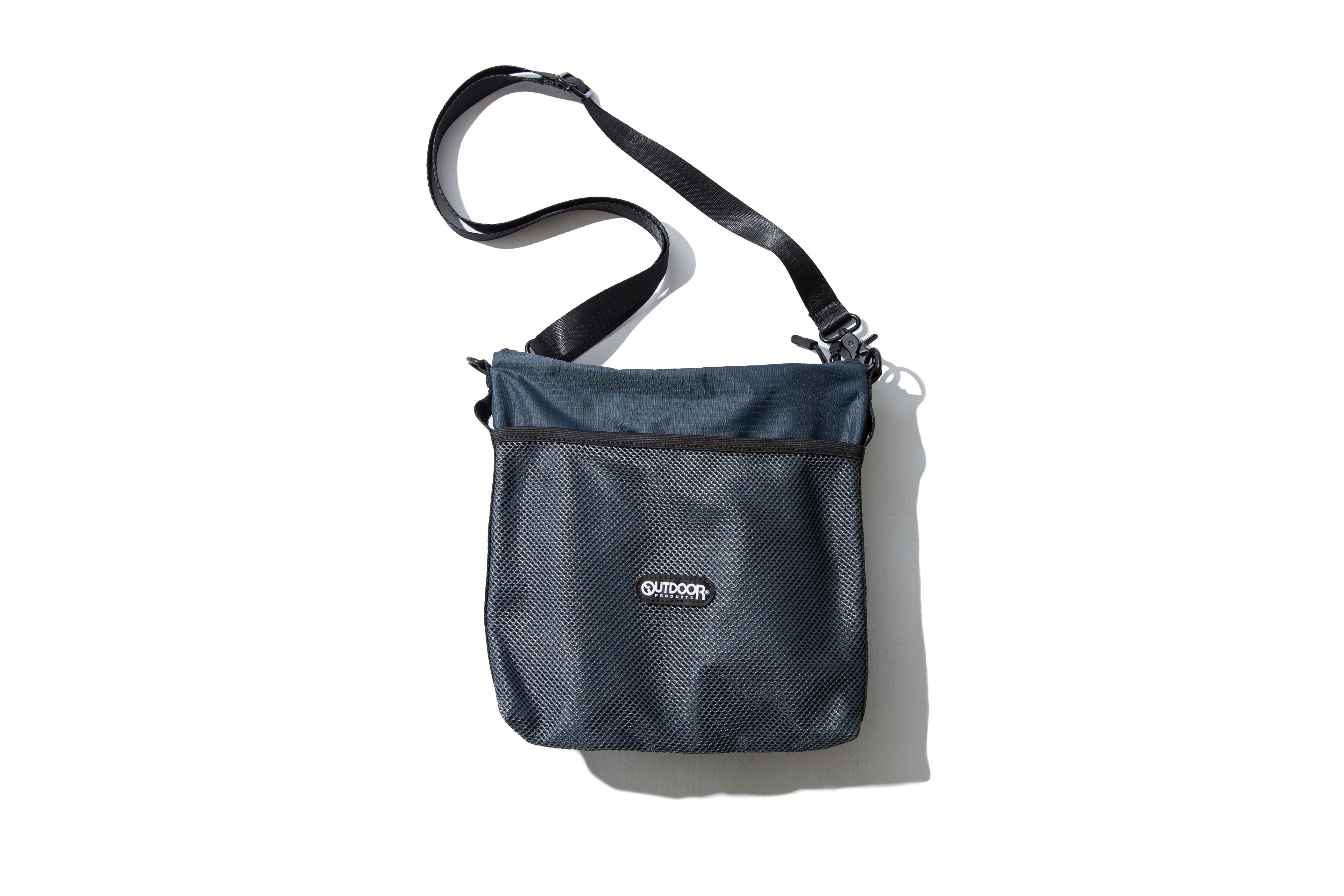 DIASPORA SKATEBOARDS "OUTDOOR PRODUCTS San Antonio Sling Bag" (Gunmetal)