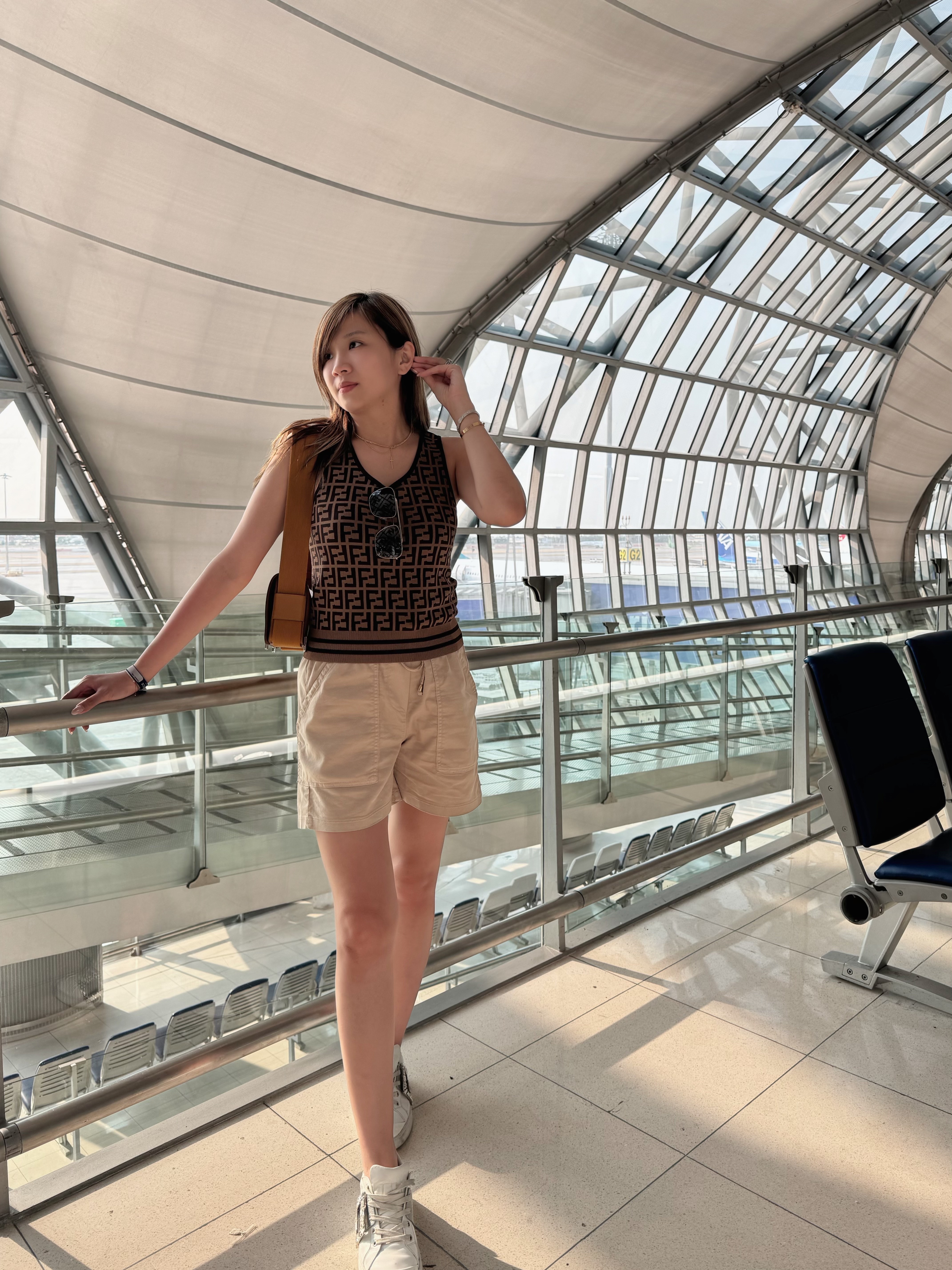 Kikisix 卡奇色雙明袋橡筋束腰短褲 - T