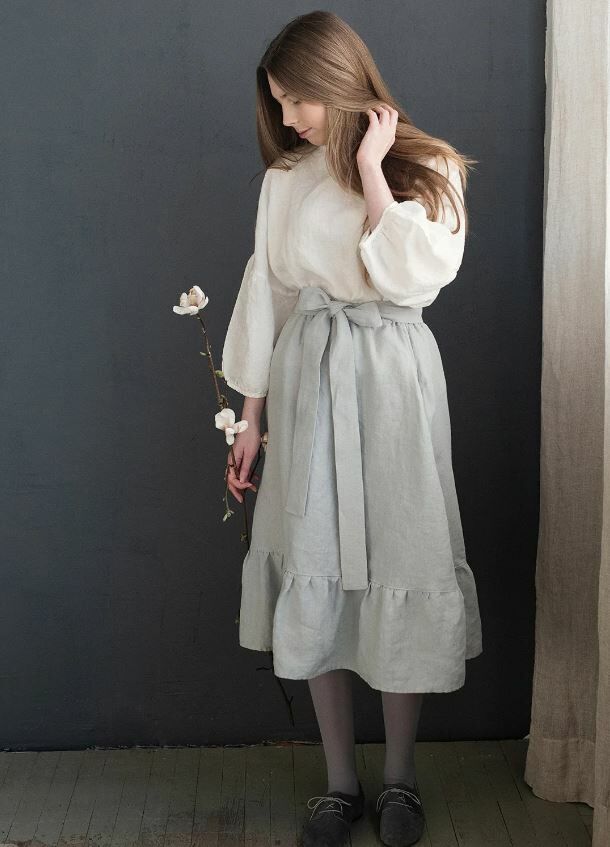 (預購)ALL THE BEAUTIFUL LINEN 大人款-附綁帶荷葉中長裙 Romantic Midi Linen Skirt