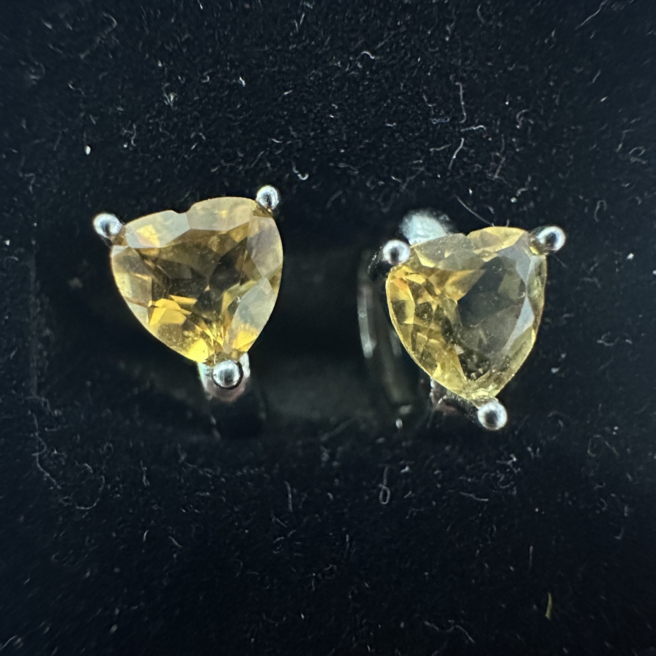 T171黃水晶愛心耳環