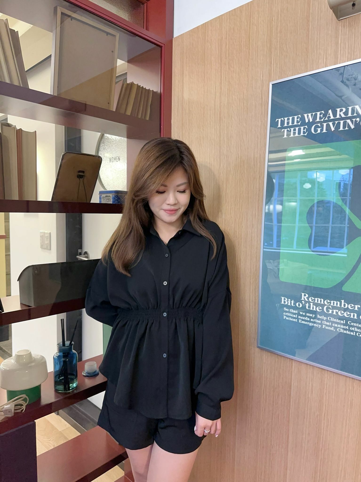 知性美！超滑束腰恤衫(黑色)