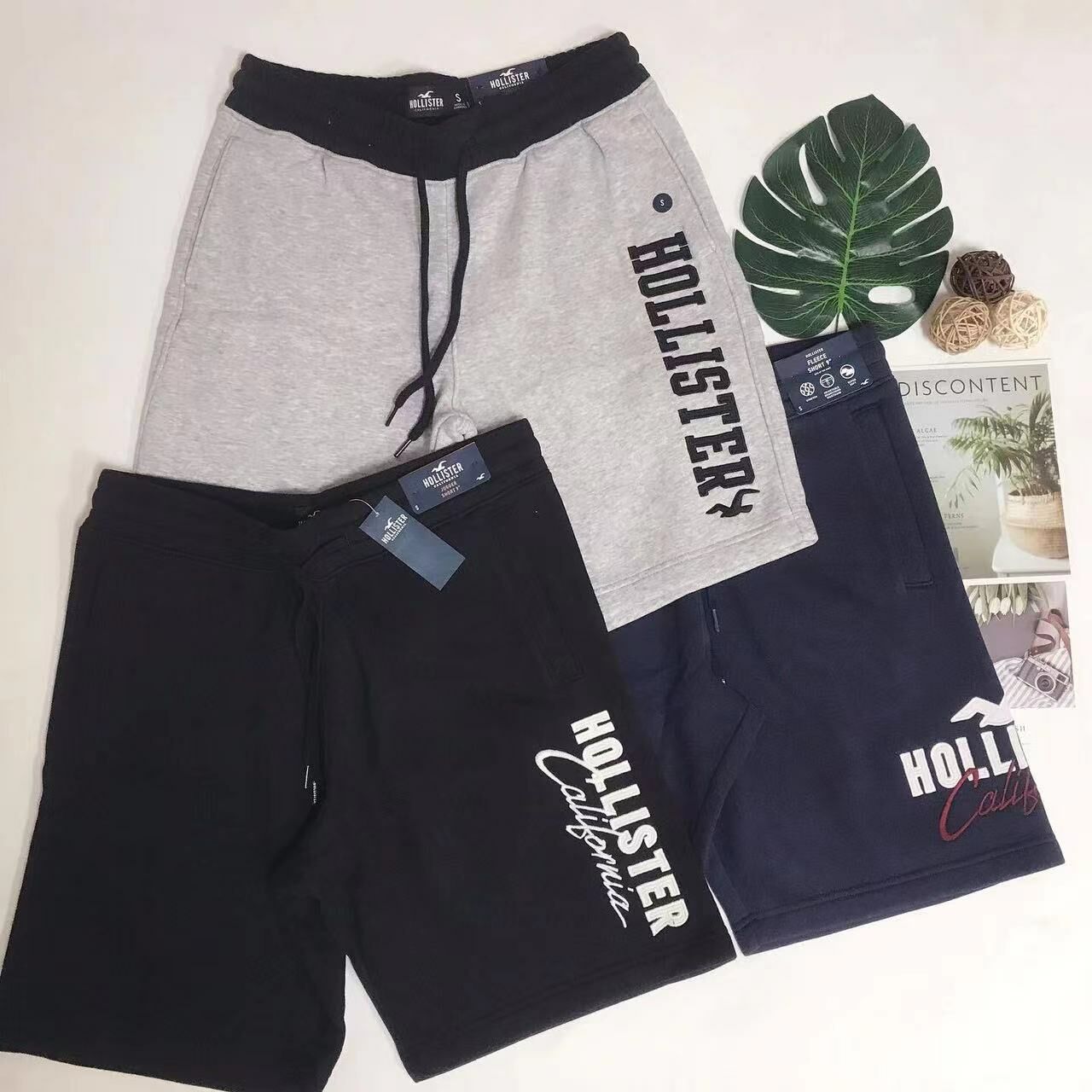 HOLLISTER LOGO SWEAT SHORTS