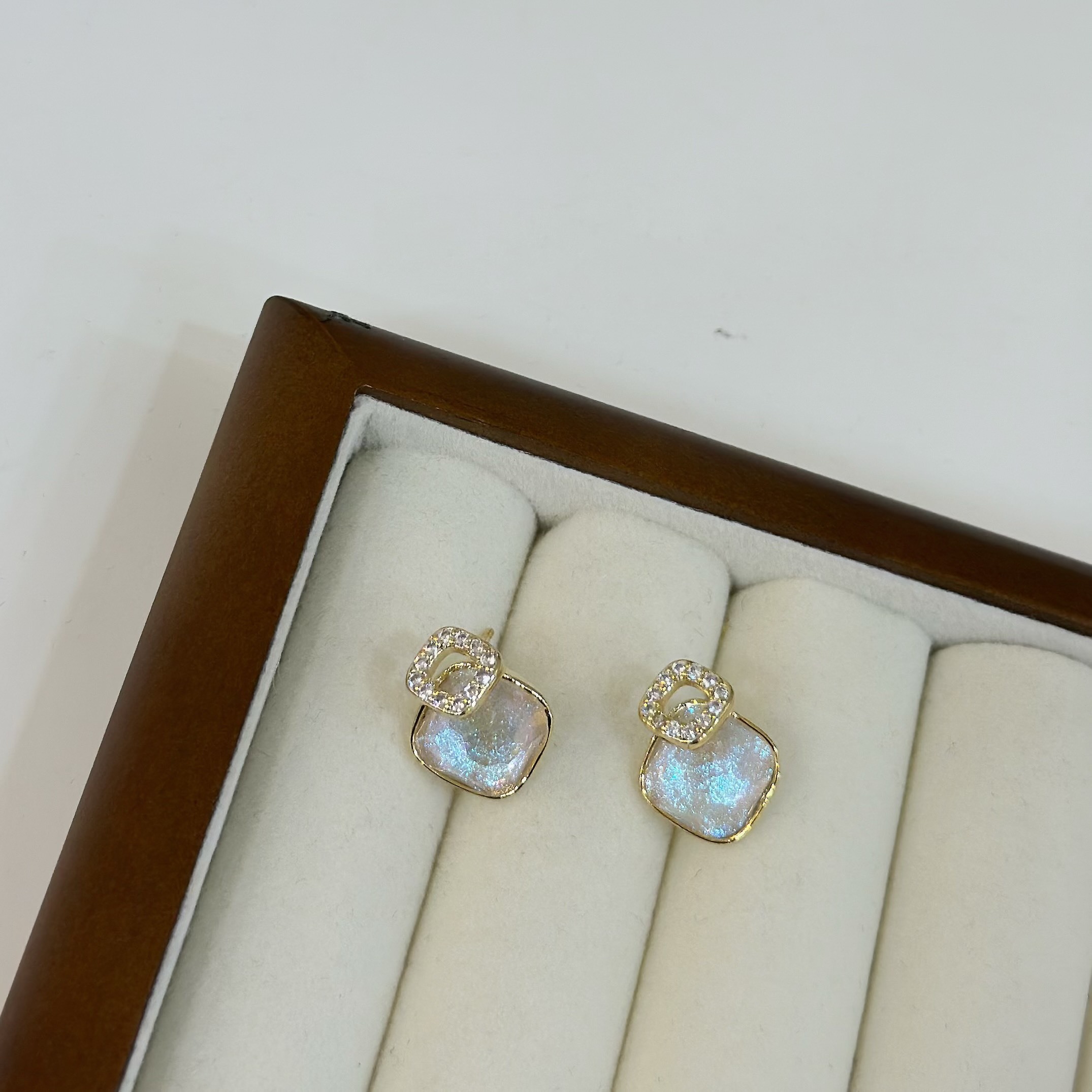 意想．排鑽人魚方塊耳貼