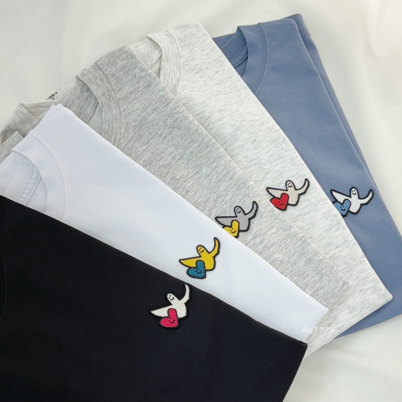 #現貨優惠 韓國 WHAT IT ISNT 小天使 愛心短踢 韓國爆款