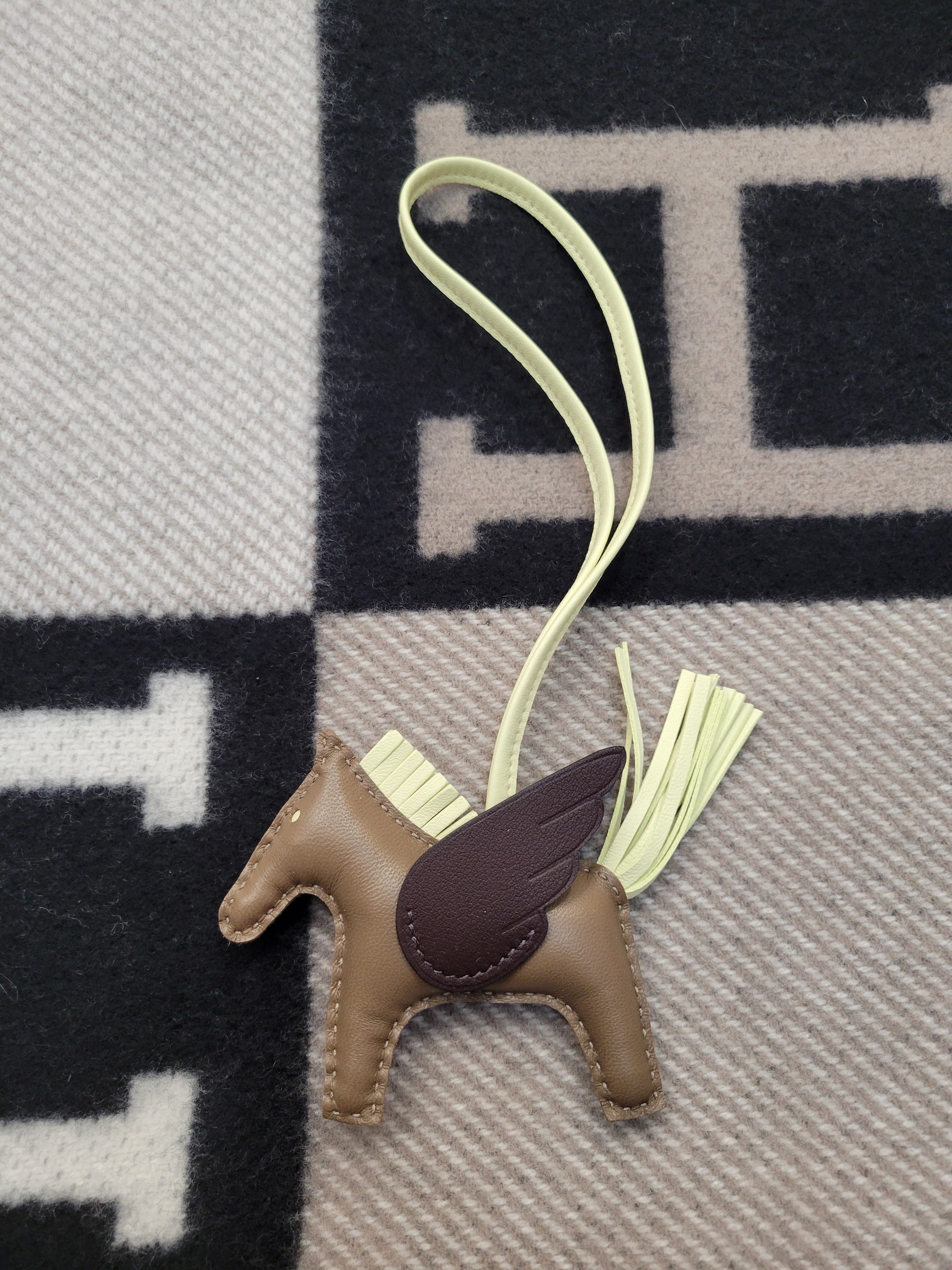 HERMES RODEO PEGASE ETOUPE/Jaune milton/Rouge sellier PM 大象灰/米爾頓黃/馬鞍紅