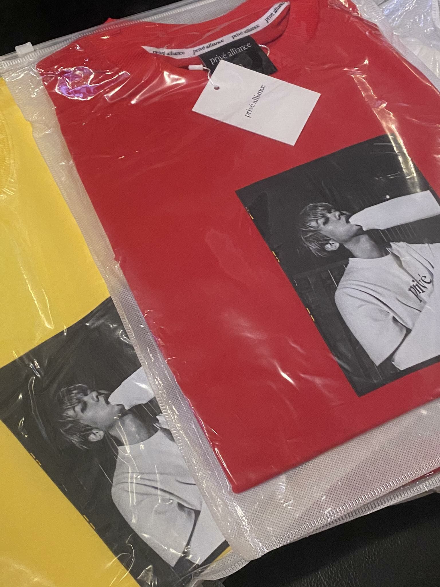 [ONHAND] BAEKHYUN x PRIVE - SELCA TEE