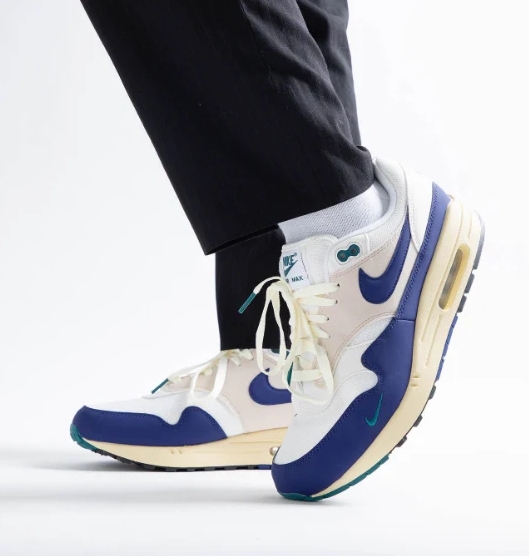 KTQ STORE ‧ NIKE AIR MAX 復古 藍白 奶油底 氣墊 男 FQ8048-133
