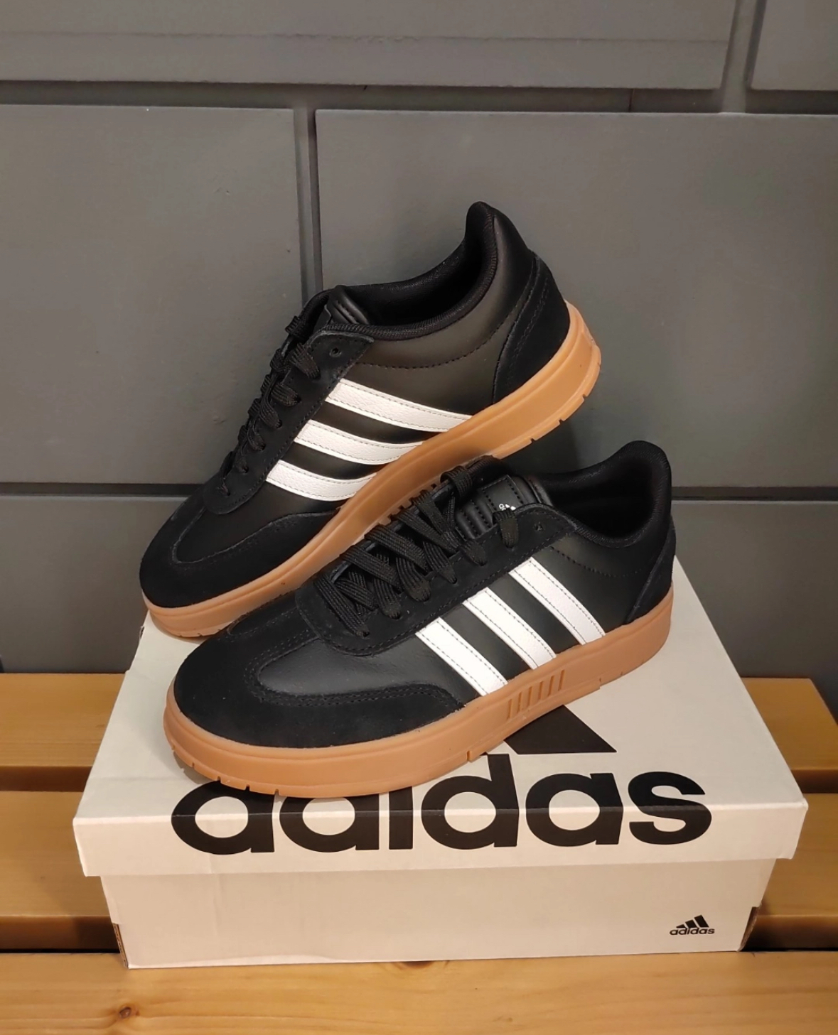 Adidas Grades 厚底德訓鞋 白色 黑色 焦糖底 板鞋 IE9044 IE9045/預購