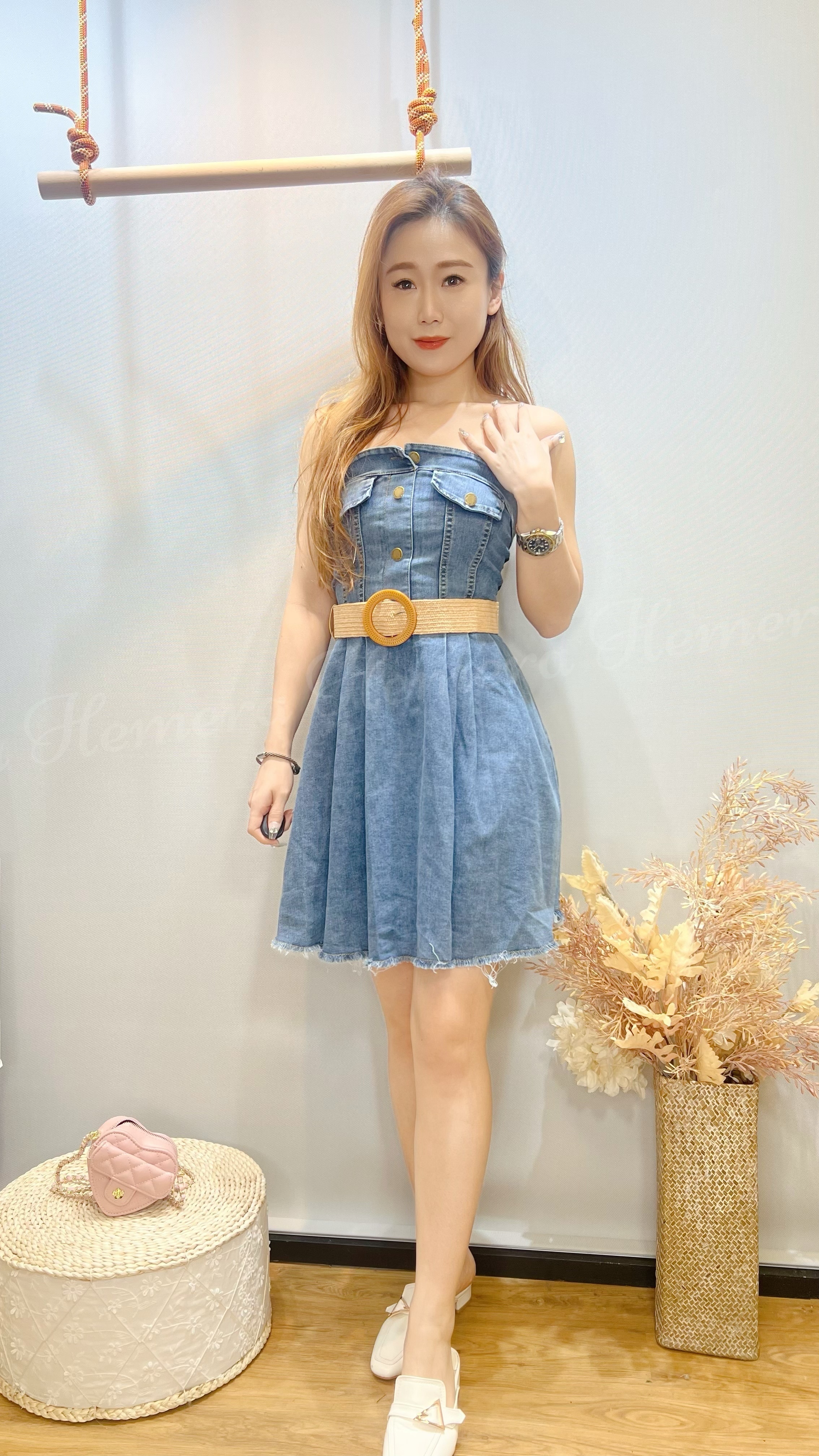 DR24W0417 牛仔渡假風一字領傘形連身裙