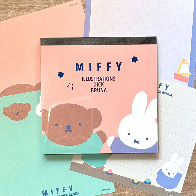 Square Memo－Miffy | ** 2 pcs for each design, total 8 sheets**