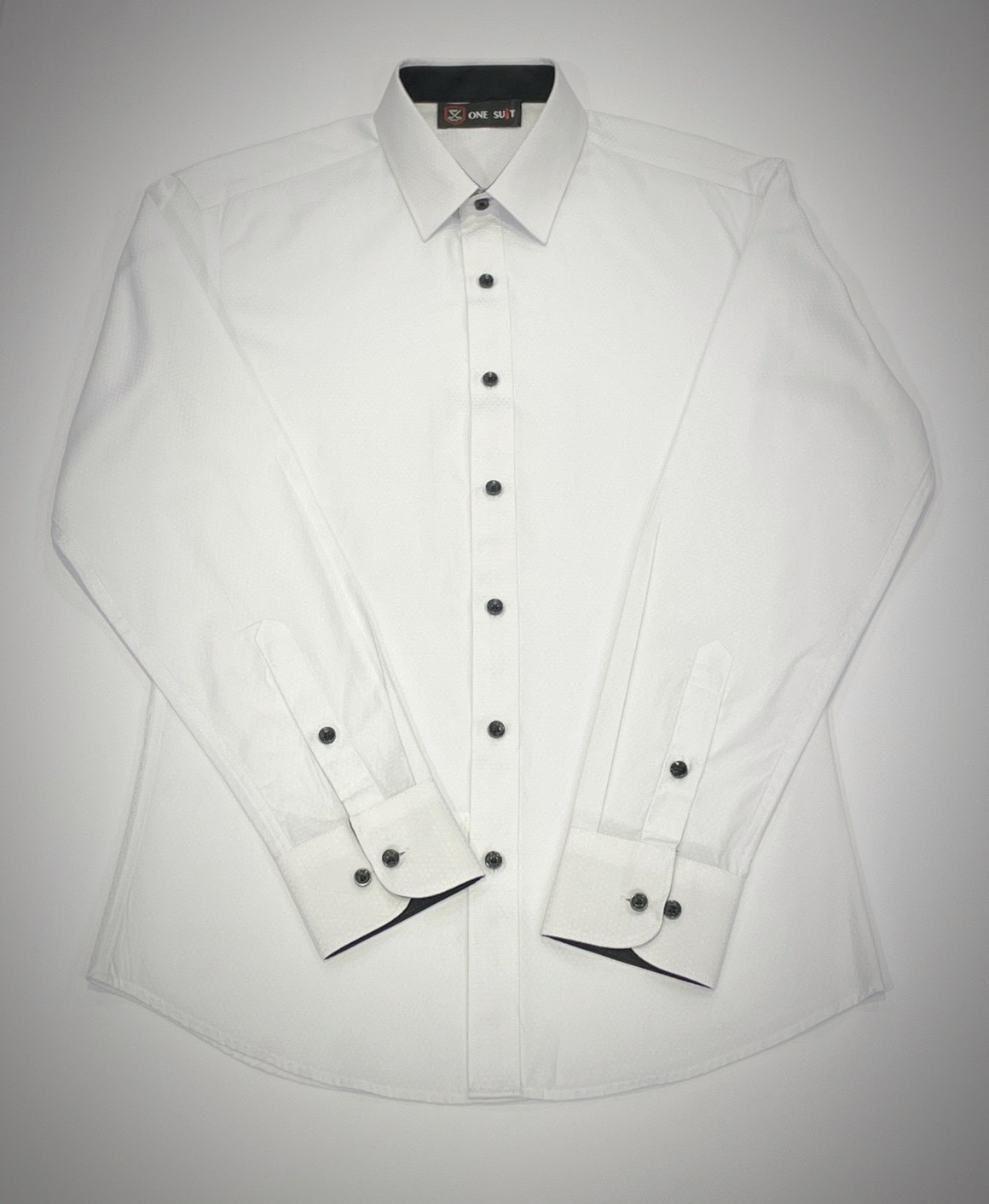 白色菱格黑釦男長袖襯衫6