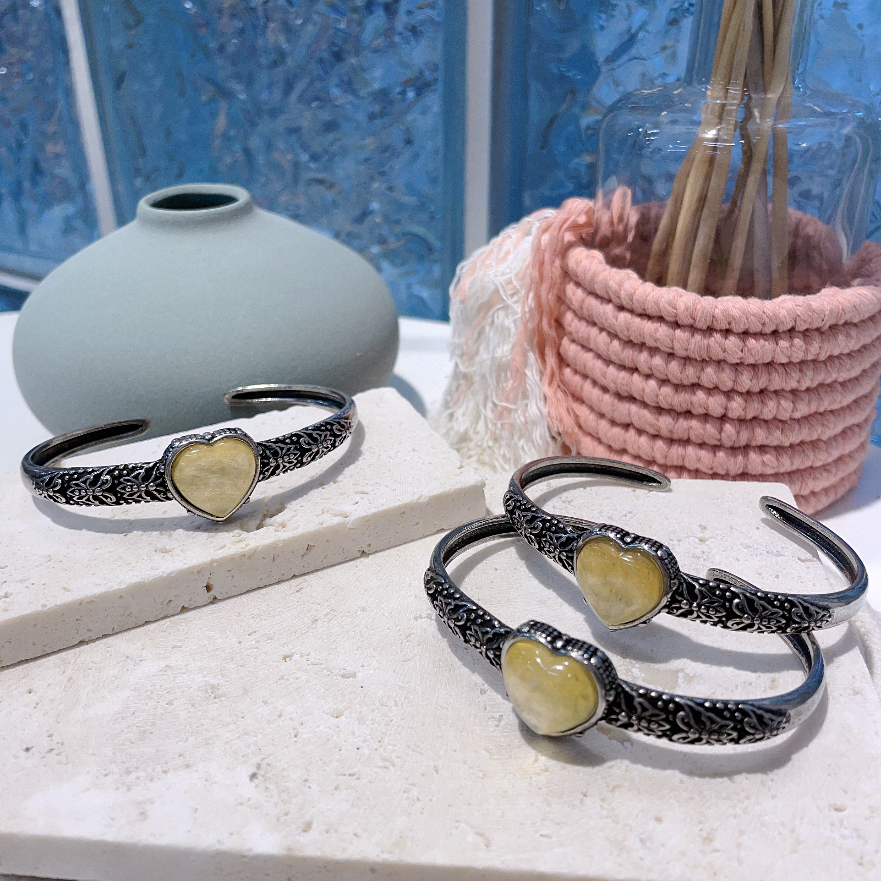 黃金鋰雲母心心手鈪