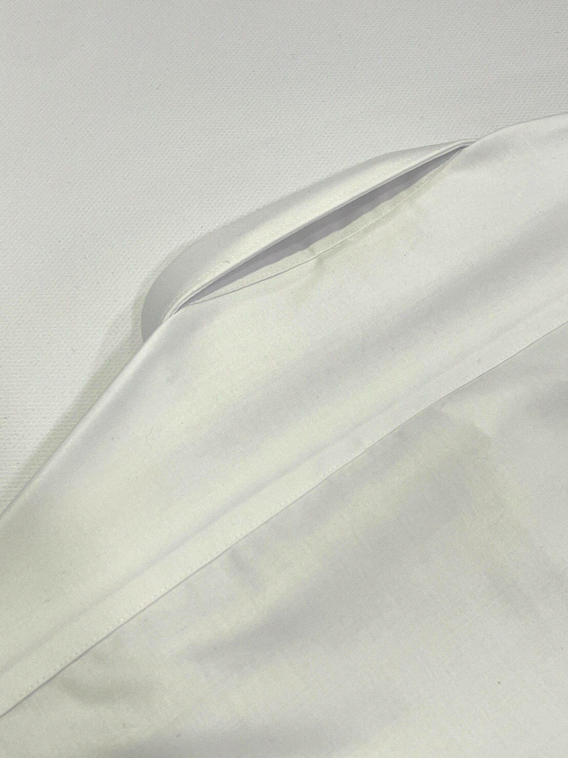 白色素面男長袖襯衫9