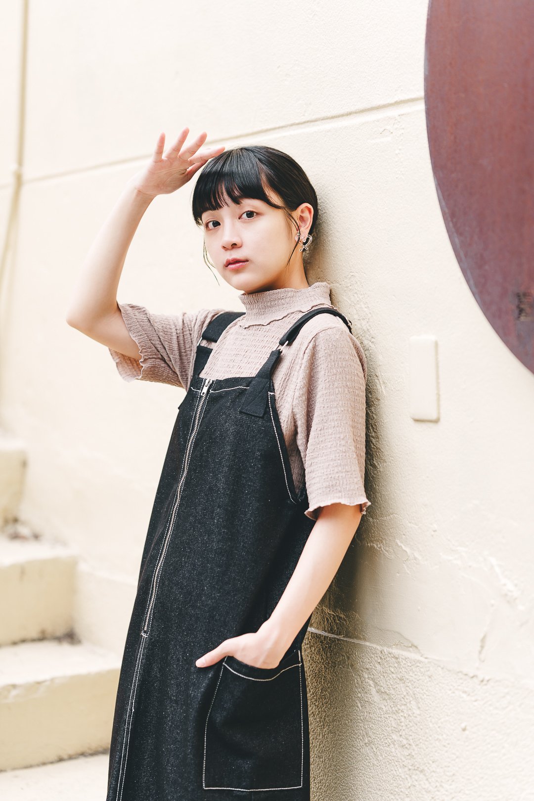 童話鎮裡的少女！拉鍊吊帶牛仔裙(兩色-黑)