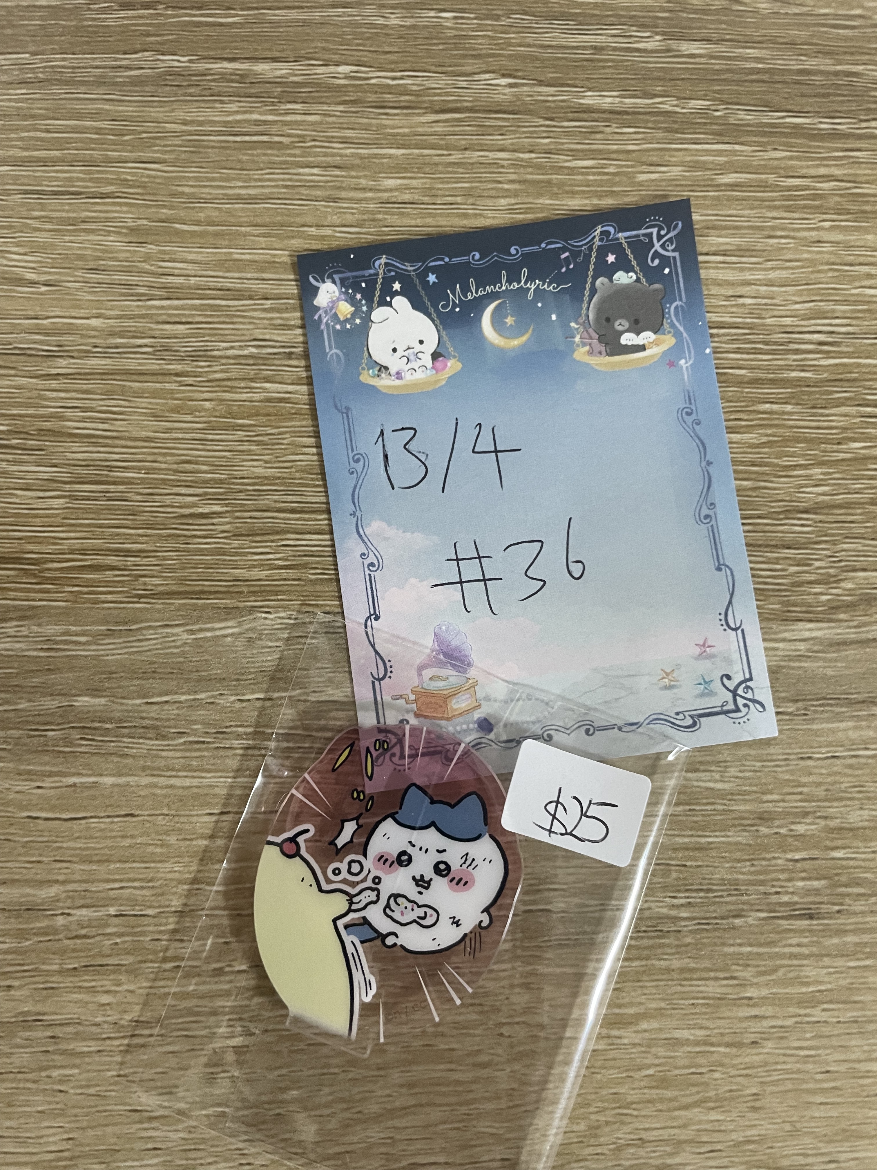 CHIIKAWA  八字貓   立牌#36