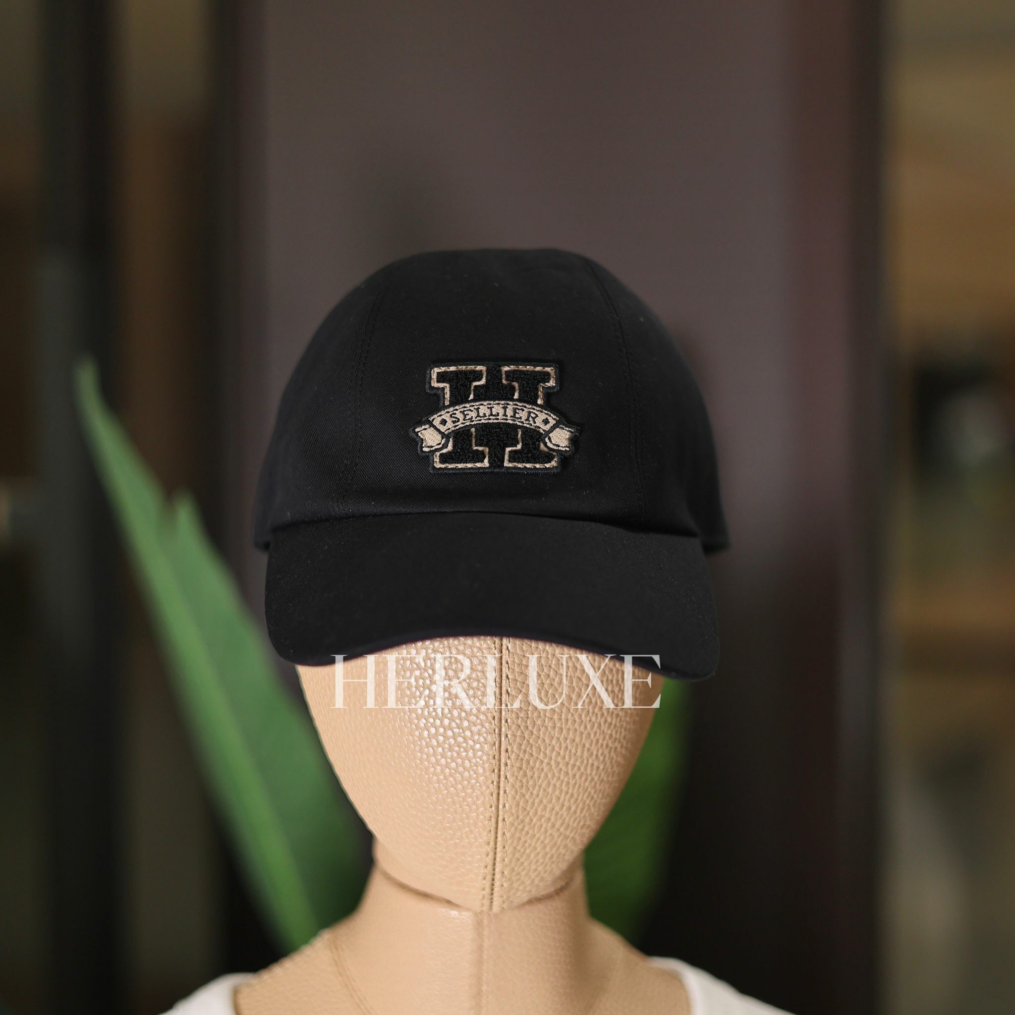 Davis H Sellier Cap noir （可預訂size）