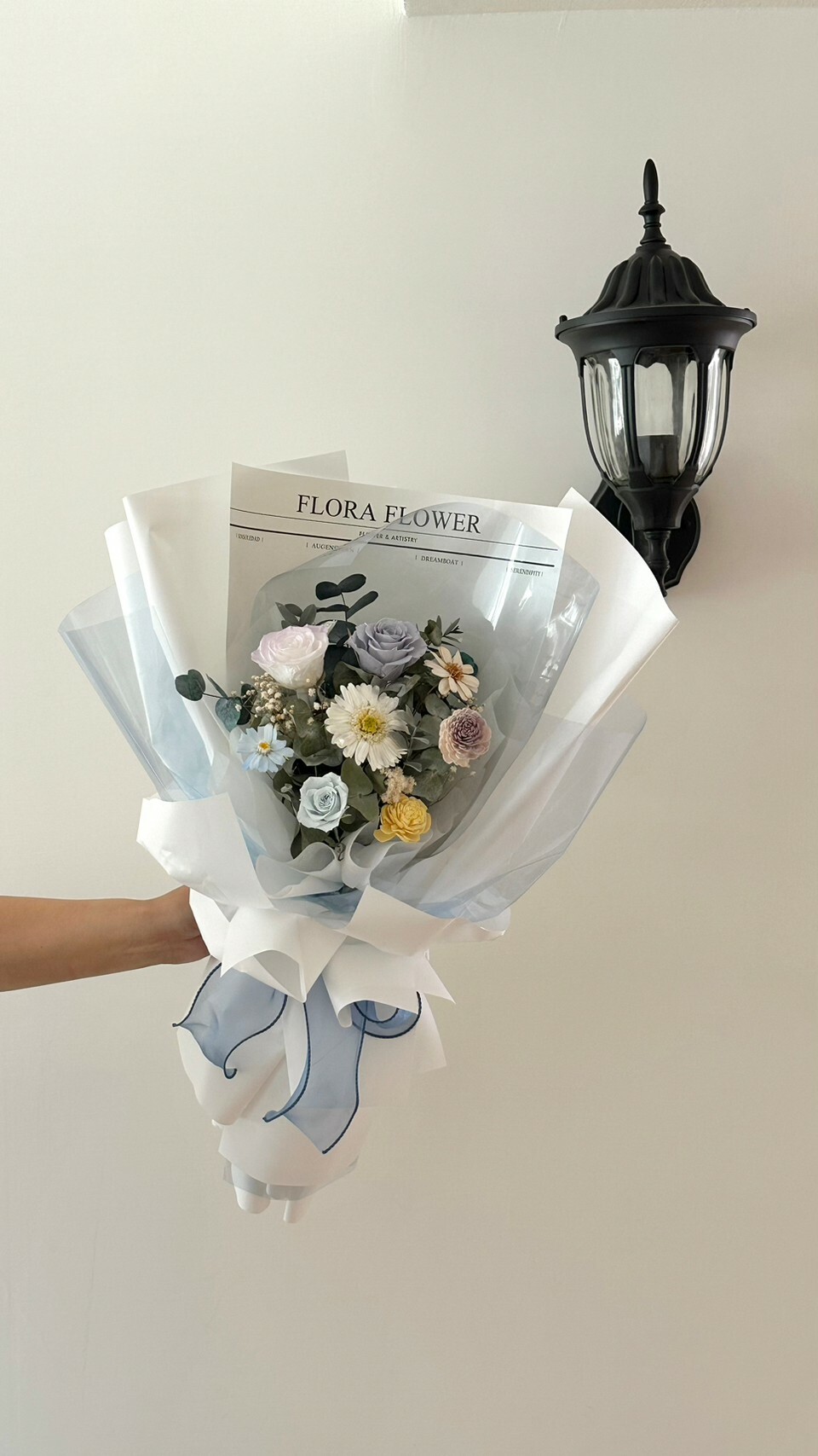 乾燥永生花束 - 風傳花信