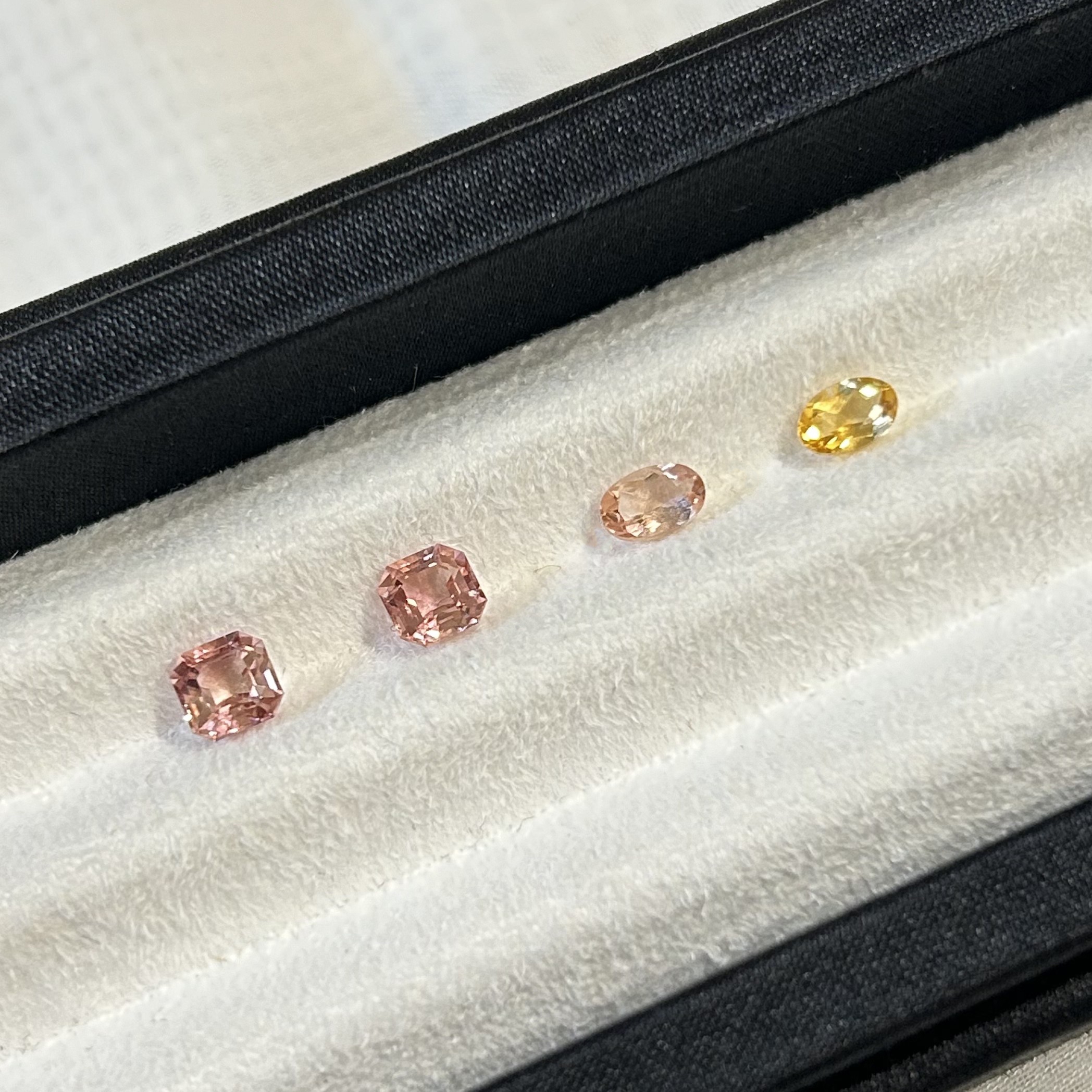 碧璽 Tourmaline/0.4~0.8克拉