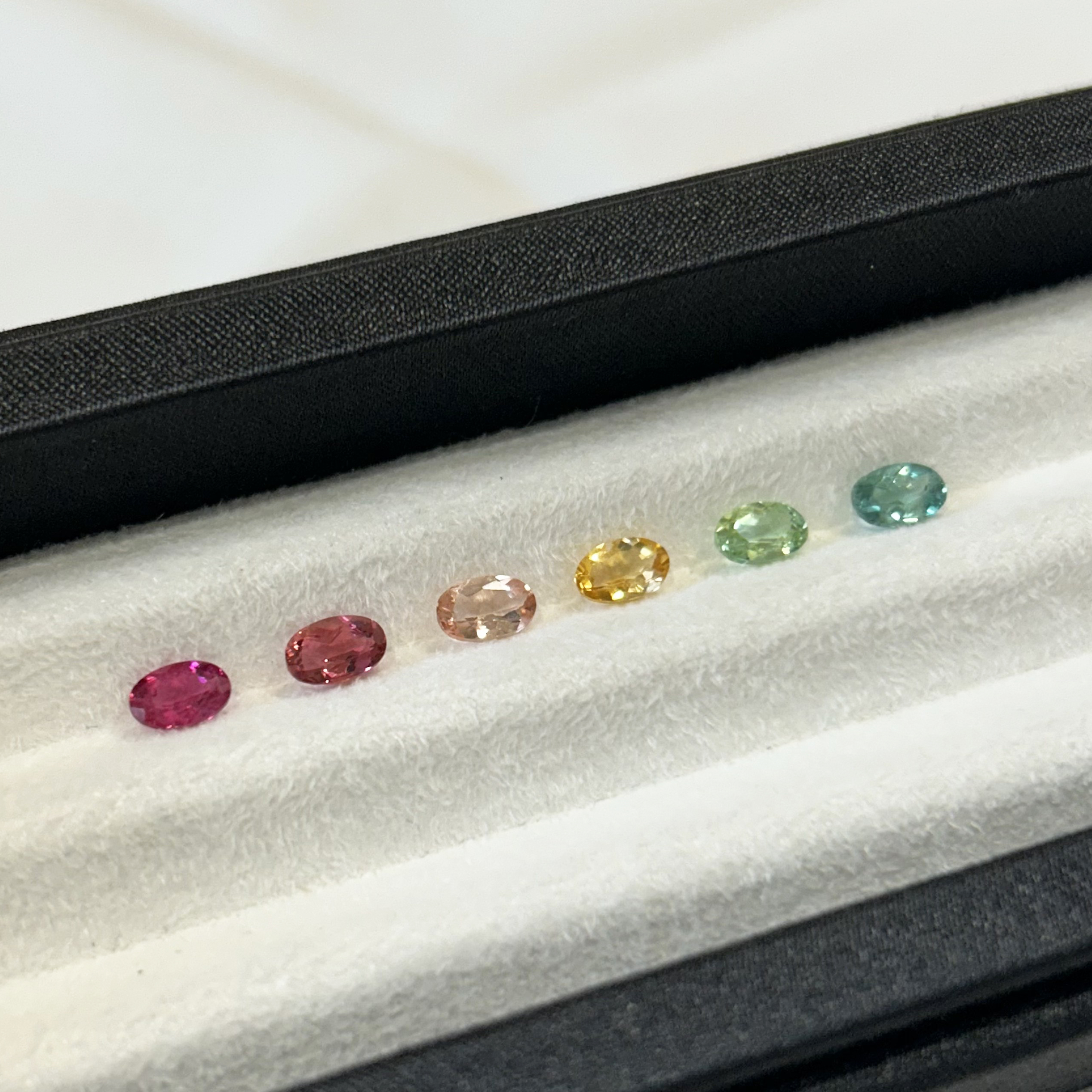 碧璽 Tourmaline/2.69克拉/4x6mm