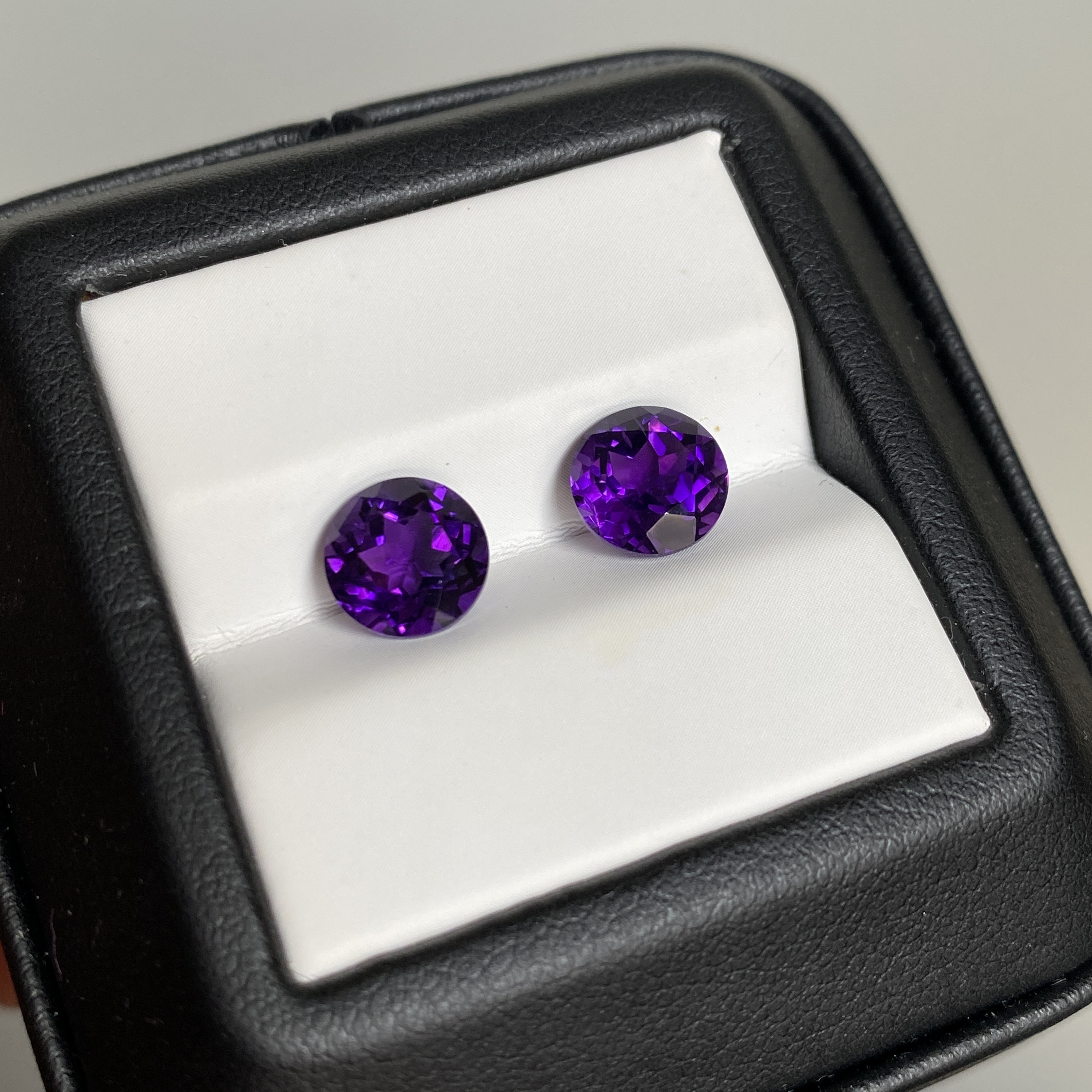 紫水晶 Amethyst/3.92克拉/8mm