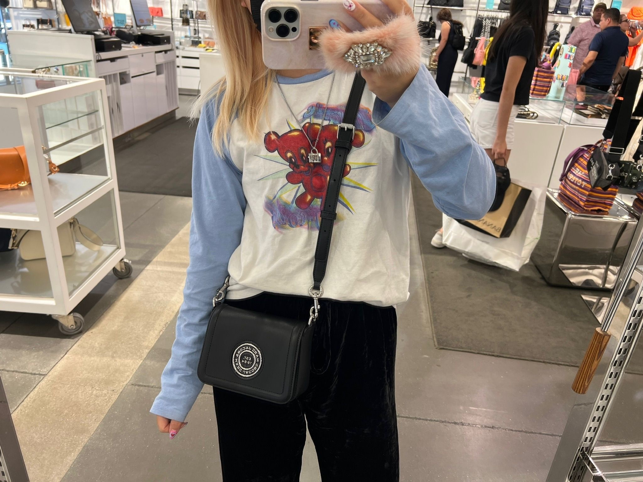 【預購】MARC JACOBS K041490 粗帶小包