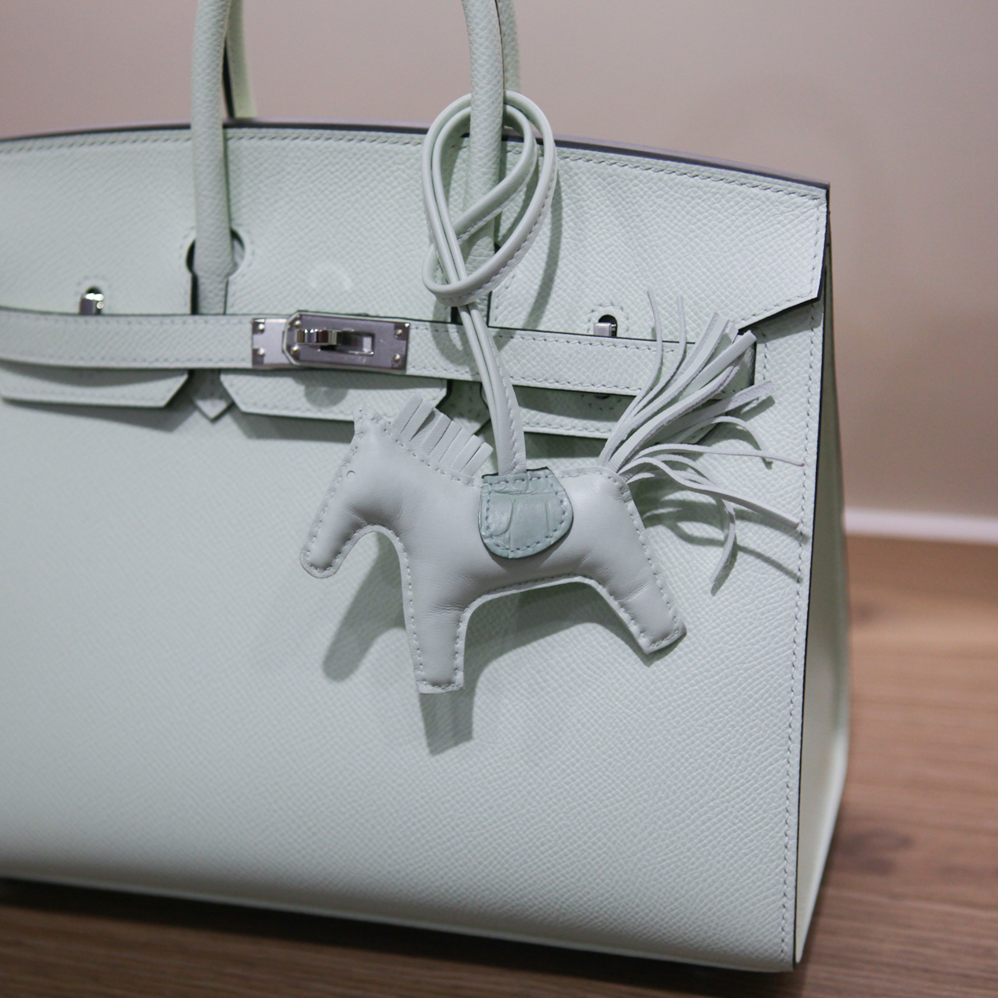 Hermes Rodeo Touch PM Size